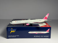 Gemini Jets 1:400 Delta Connection Boeing 767-400ER N845MH Breast Cancer GJDAL2157