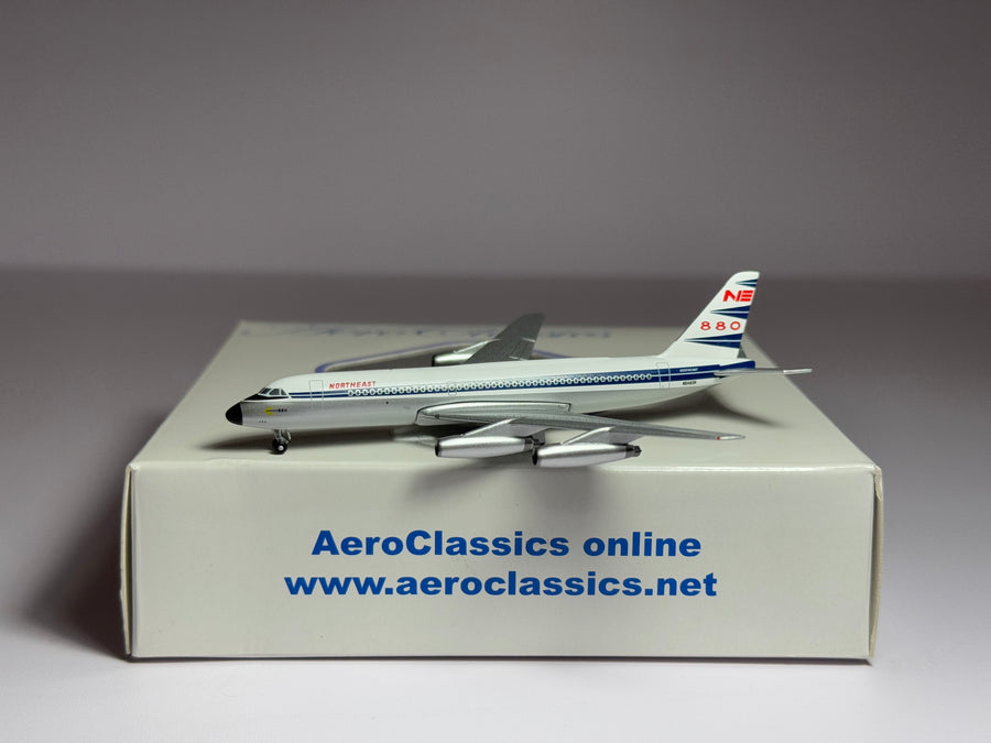 Aeroclassics 1:400 Northeast Airlines Convair CV-880 N8483H AC18249