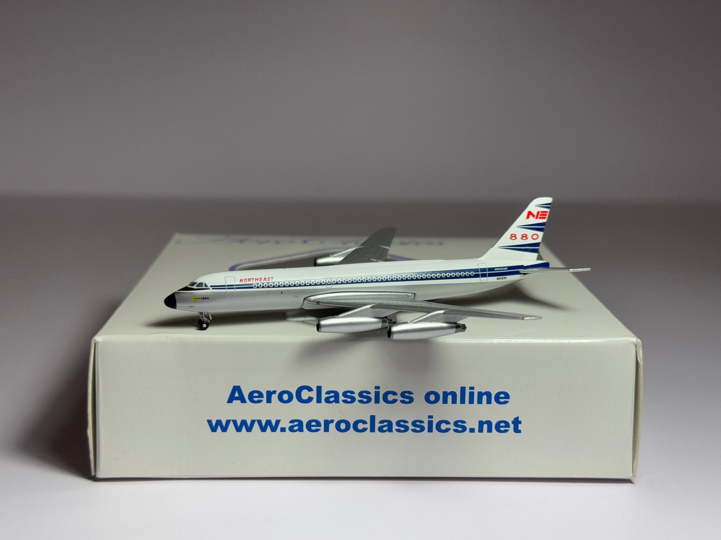 Aeroclassics 1:400 Northeast Airlines Convair CV-880 N8483H ACN8483H