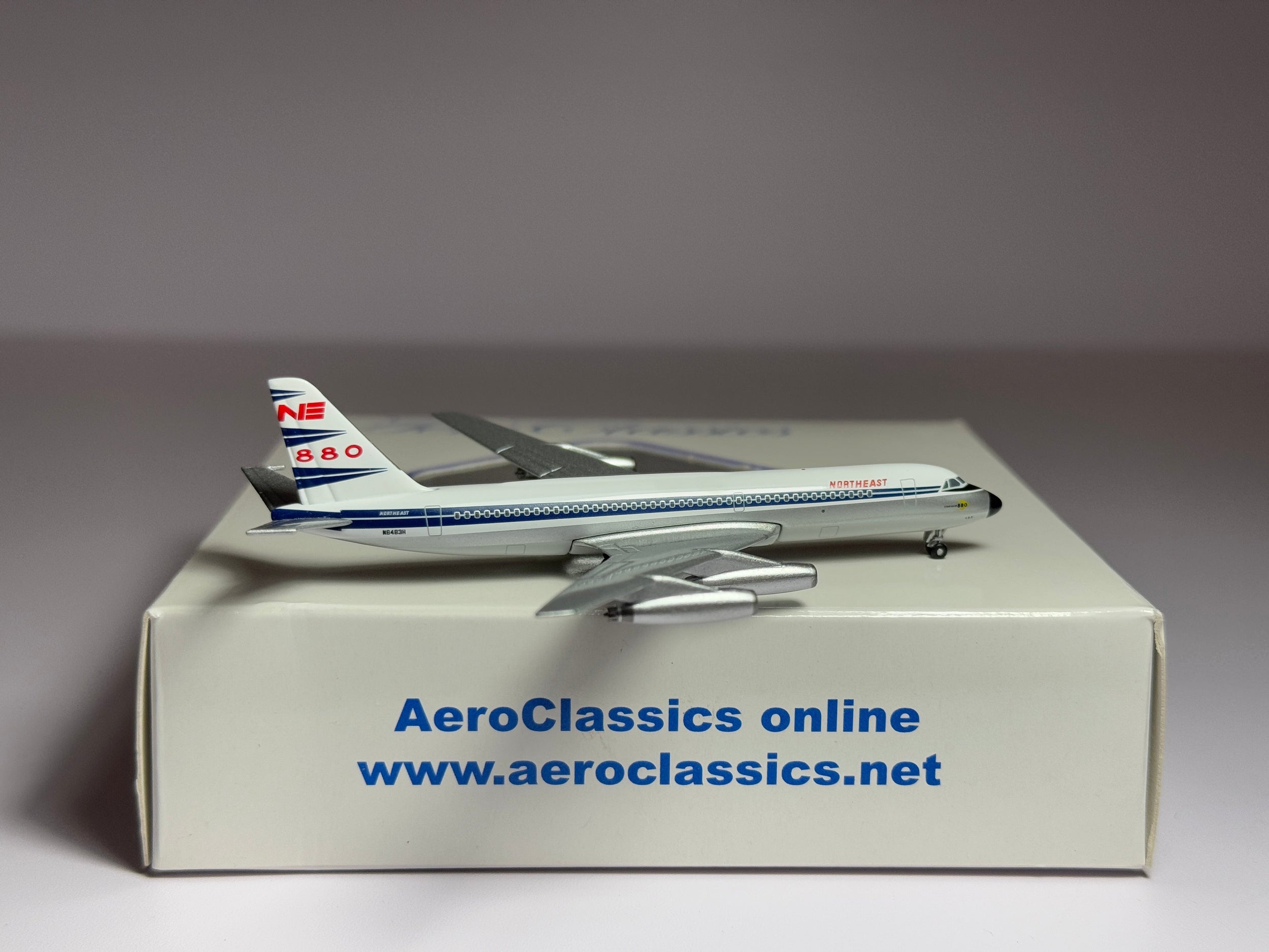 Aeroclassics 1:400 Northeast Airlines Convair CV-880 N8483H ACN8483H