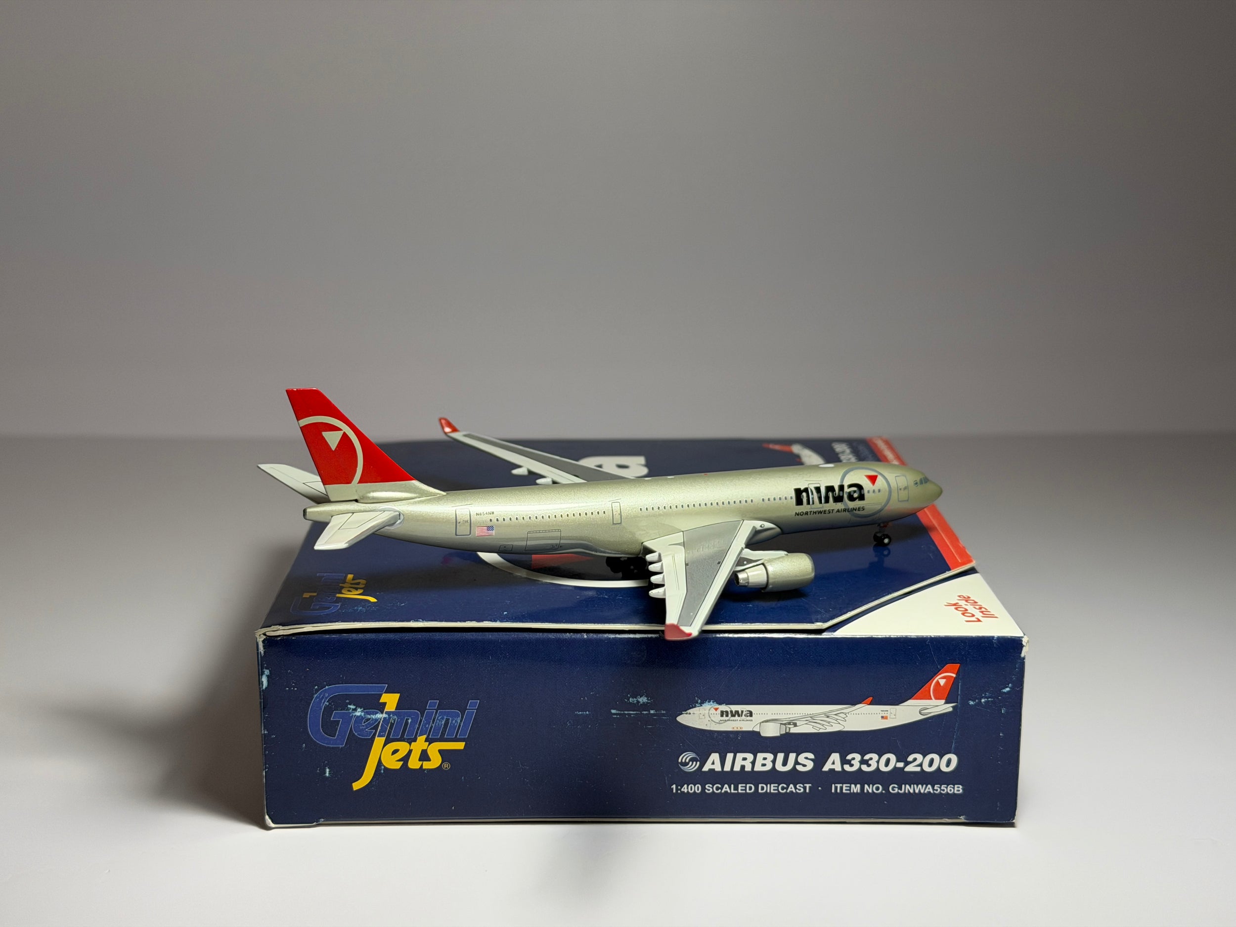 Northwest Airlines Airbus A330-200 1:400 Gemini Jets N854NW (GJNWA556B)