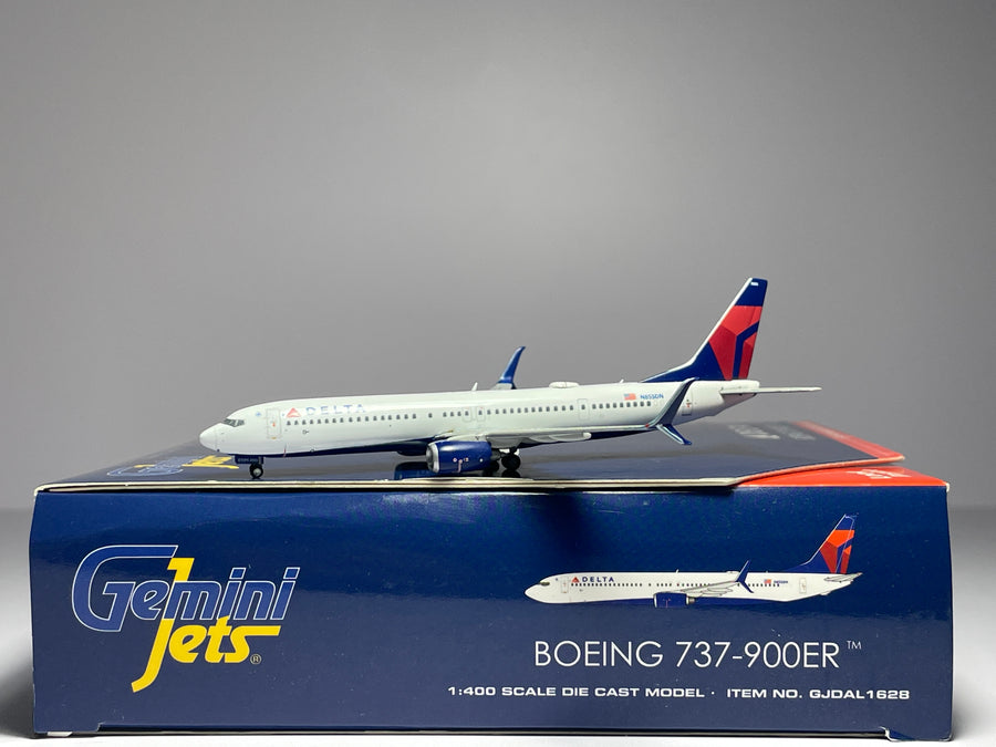 Gemini Jets 1:400 Delta Air Lines Boeing 737-900ER N855DN current colors GJDAL1628