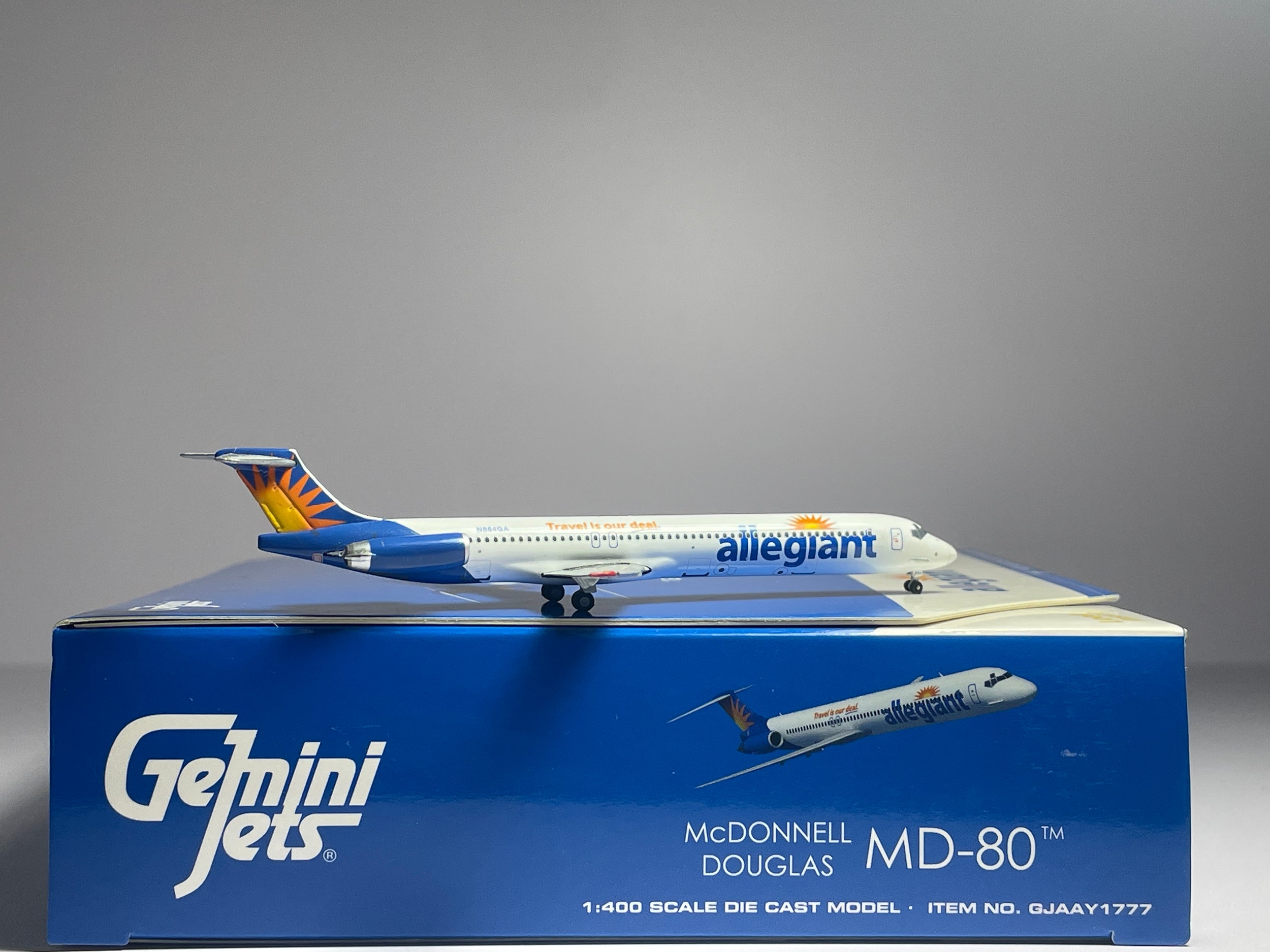 Gemini Jets 1:400 Allegiant Air McDonnell Douglas MD-80 N864GA GJAAY1777