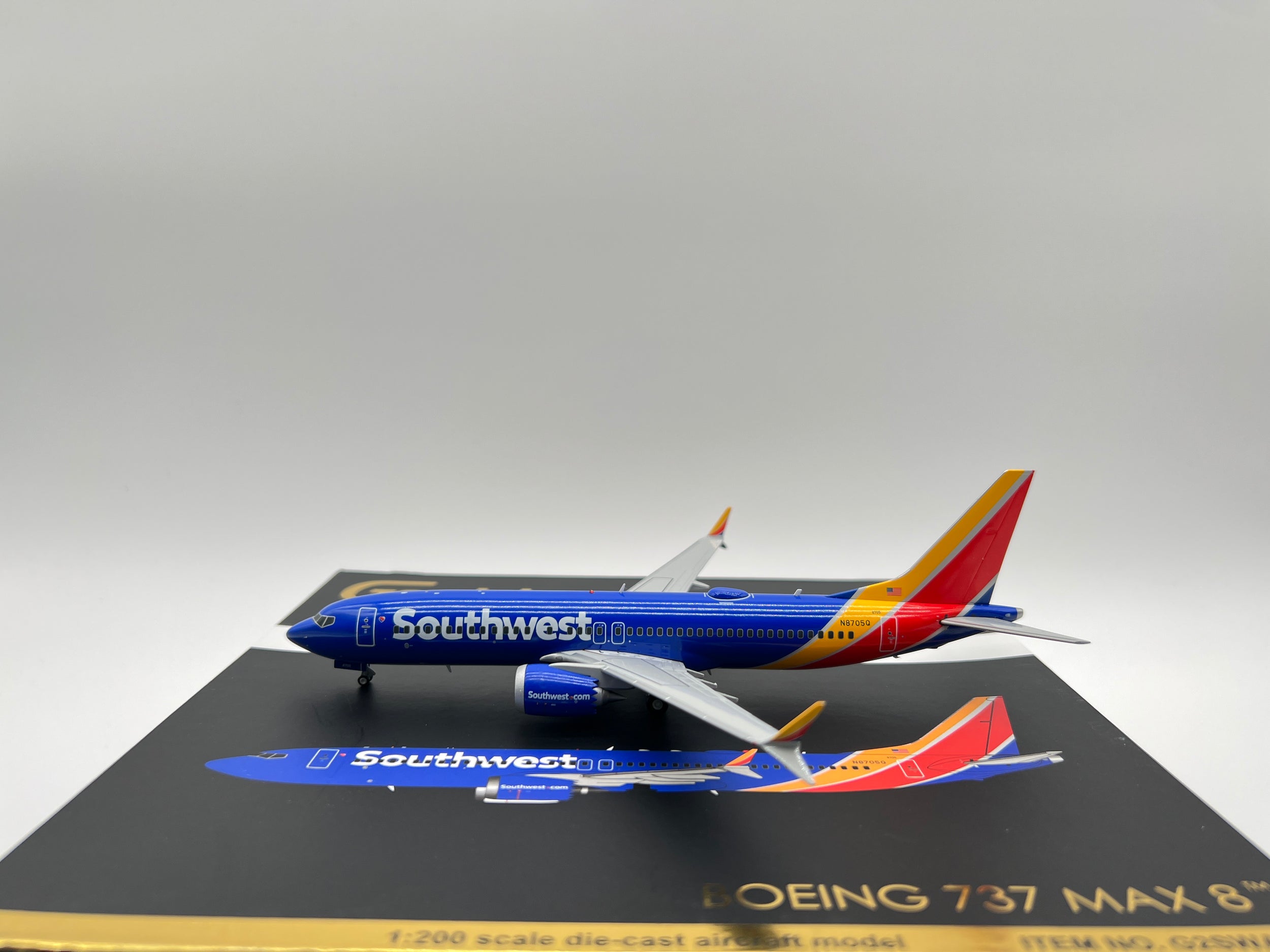 Gemini Jets 1:200 Southwest Boeing 737 MAX 8 N8705Q new colors G2SWA689