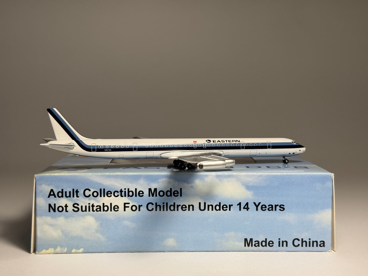 Aeroclassics 1:400 Eastern Airlines Douglas DC-8-63 N8759 Hockey Stick ACN8759