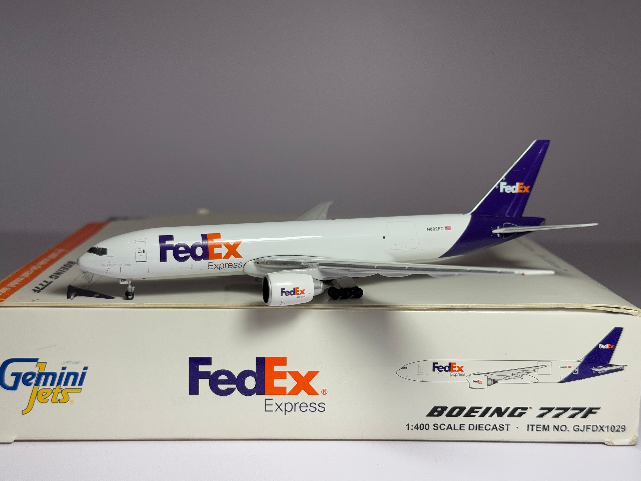1:400 Gemini Jets FedEx Boeing 777-200F N882FD GJFDX1029