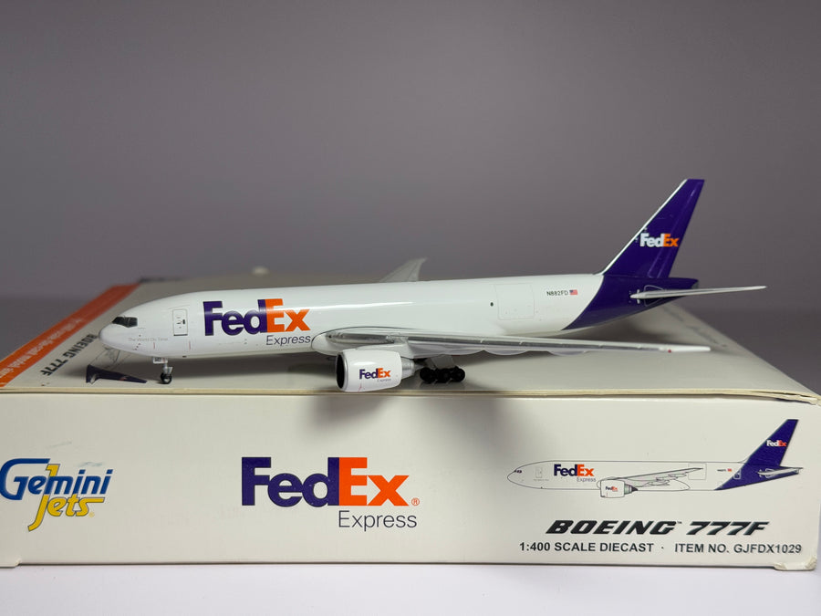 1:400 Gemini Jets FedEx Boeing 777-200F N882FD GJFDX1029