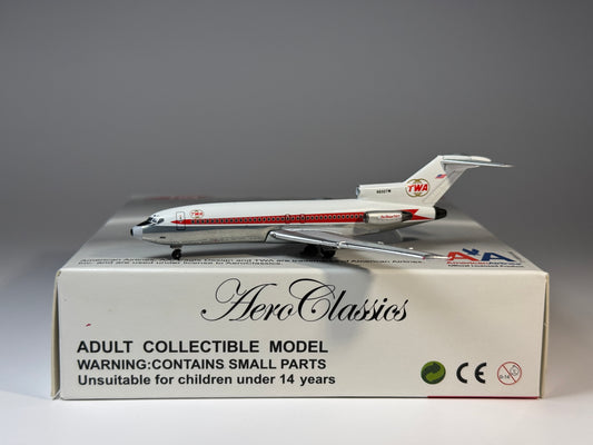 Aeroclassics 1:400 TWA Boeing 727-100 N890TW Double Globe ACN890TW