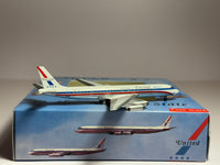 Aeroclassics 1:400 United Airlines Douglas DC-8-62 N8974U Stars & Bars S8UAL006