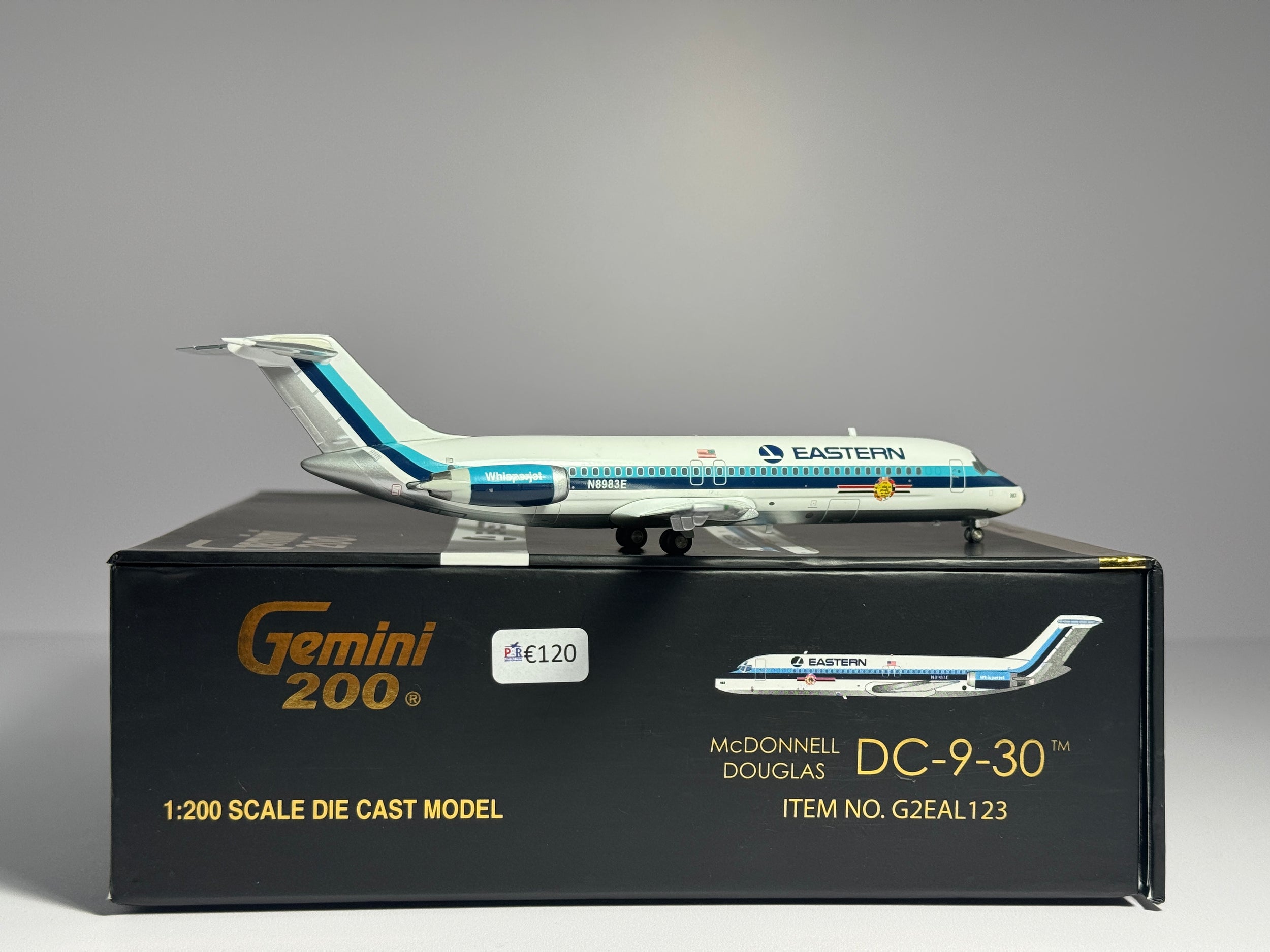 Gemini Jets 1:200 Eastern Airlines Douglas DC-9-30 N8983E Hockey Stick G2EAL123