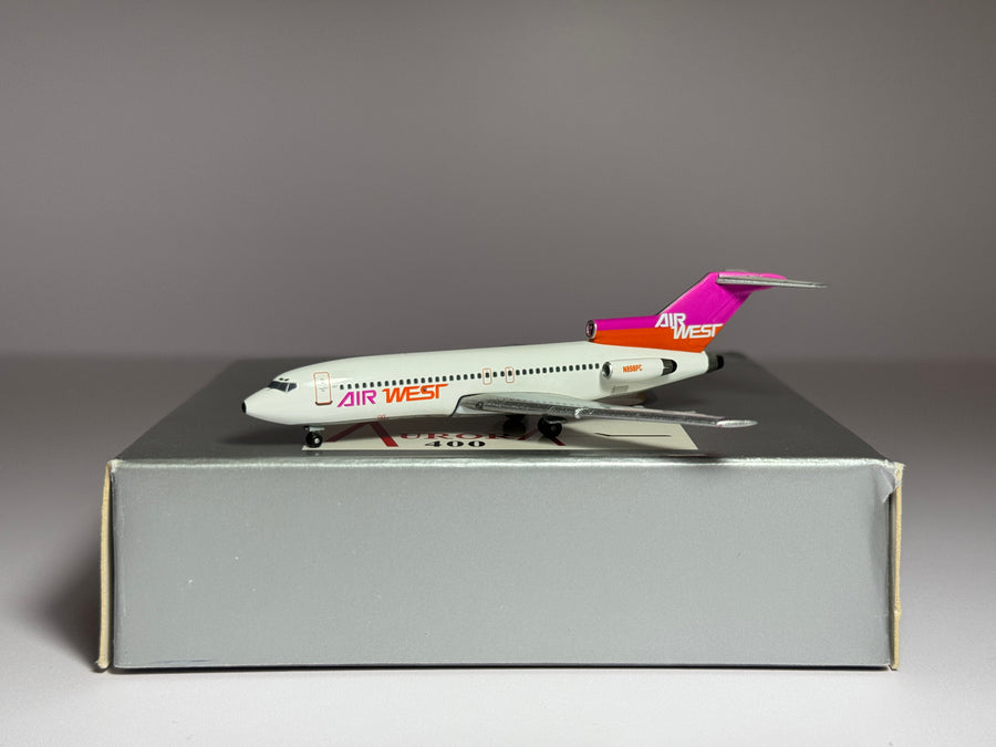Aeroclassics 1:400 Air West Boeing 727-100 N898PC ACN898PC