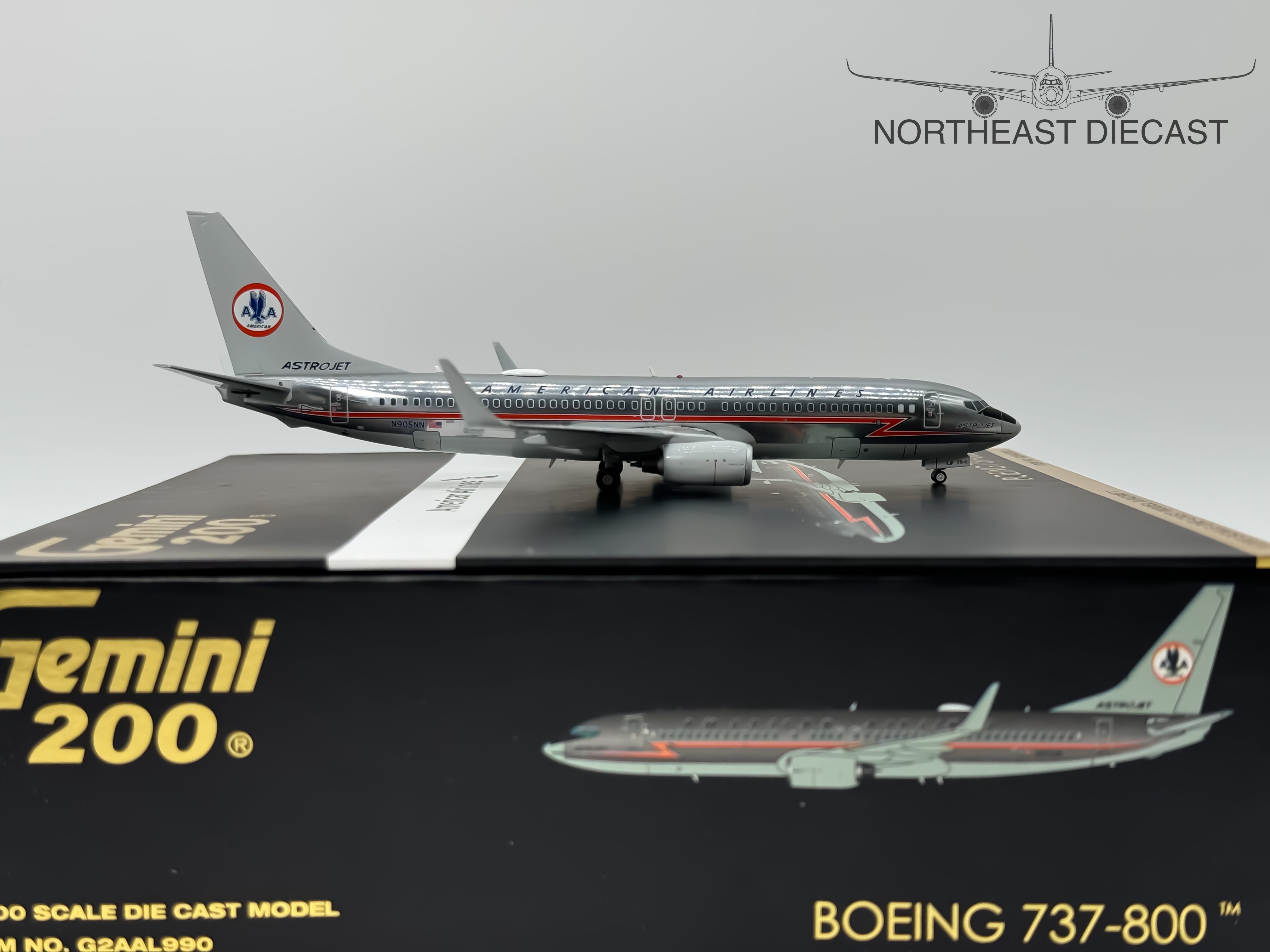 American Airlines Boeing 737-800 1:200 Gemini Jets N905NN (G2AAL990)