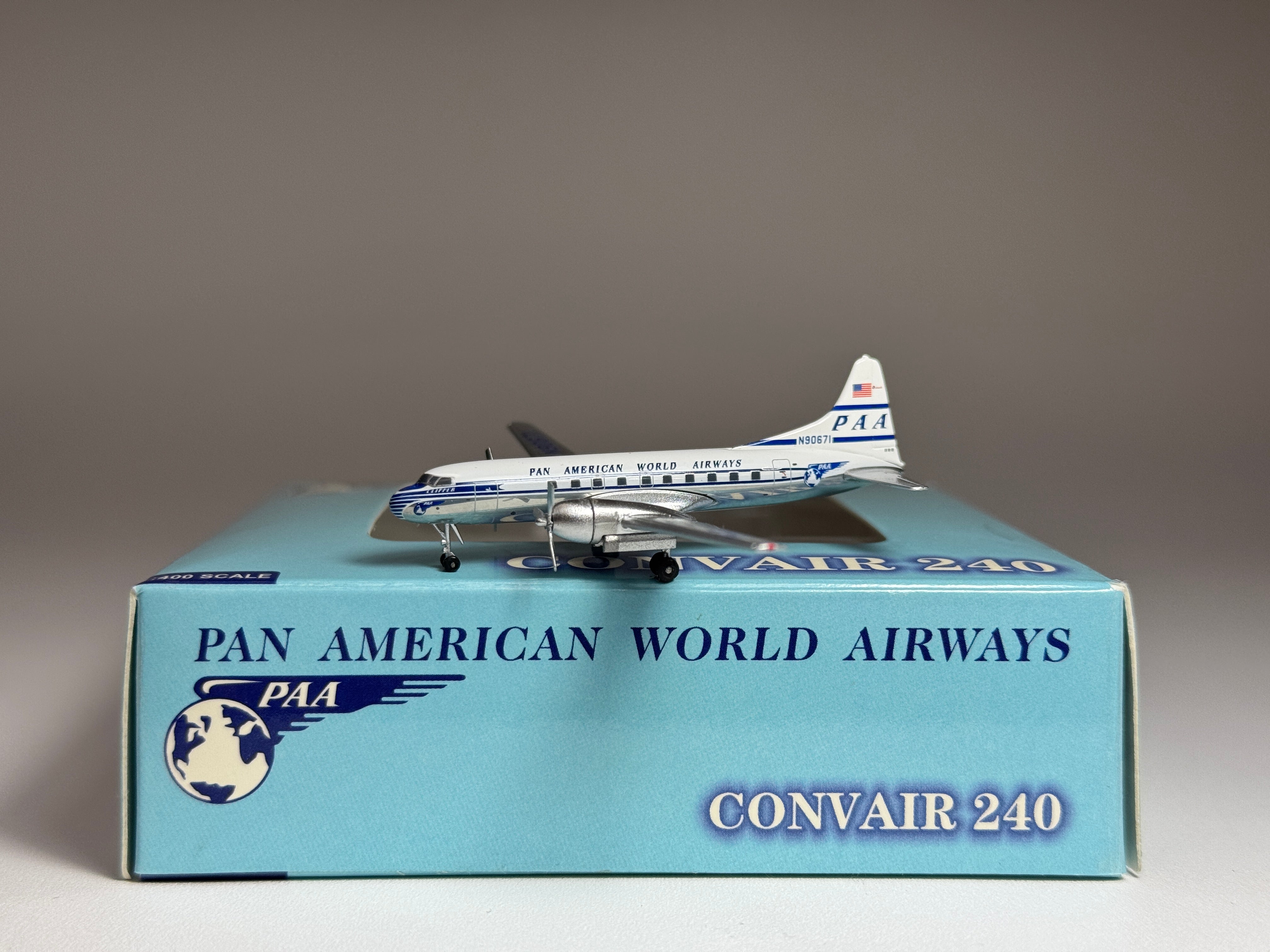 Pan American Convair CV-240 1:400 Aeroclassics N90671 (ACN90671)