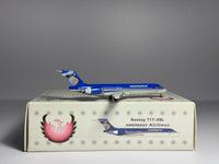Phoenix Models 1:400 Midwest Airlines Boeing 717-200 N908ME PH10035