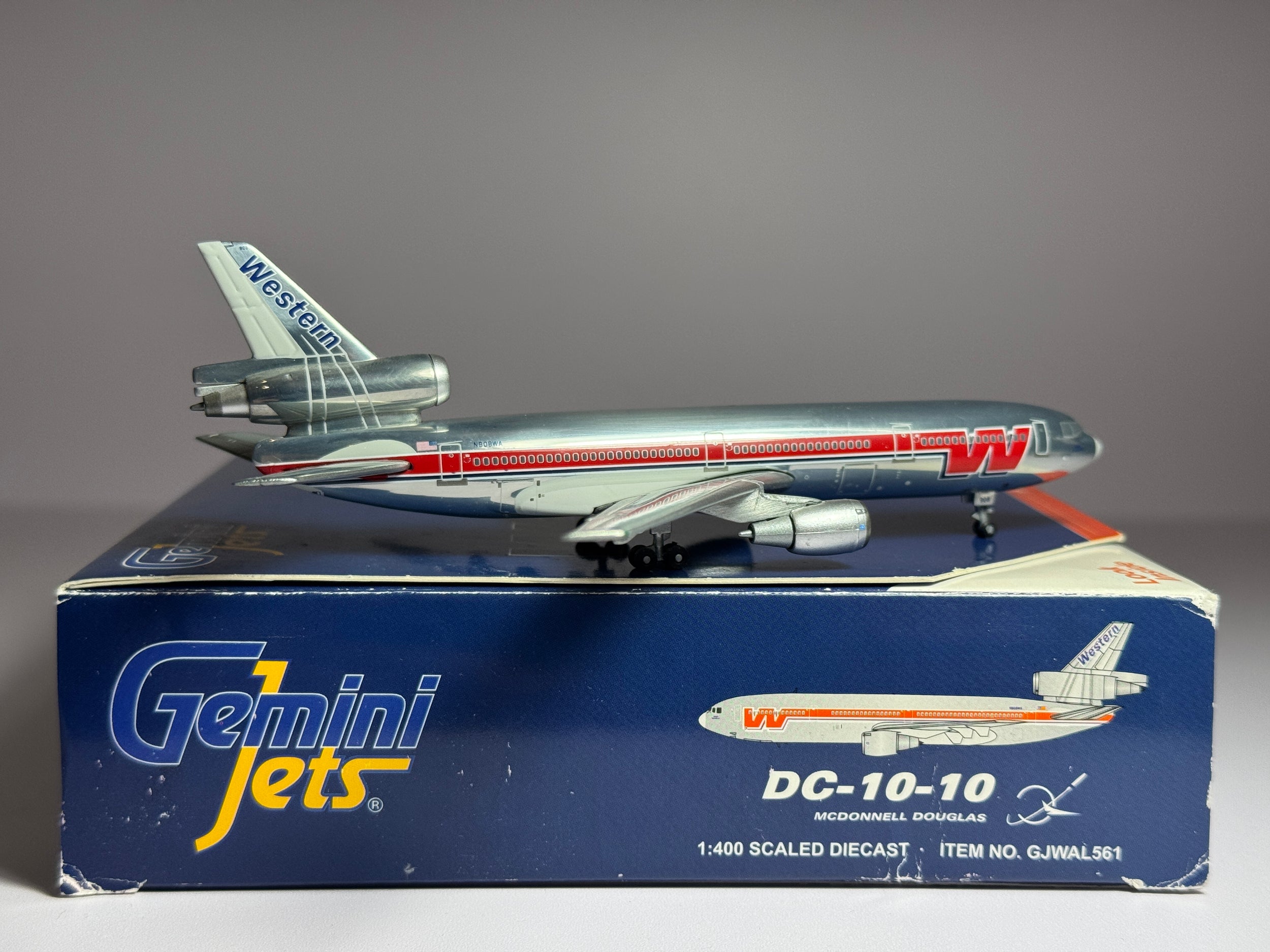 Gemini Jets 1:400 Western Airlines McDonnell Douglas DC-10-10 N908WA Bud Light GJWAL561