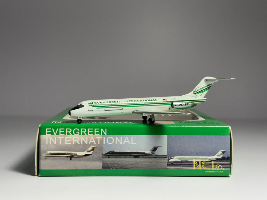 Net Models 1:400 Evergreen International Douglas DC-9-30F N935F NMN935F
