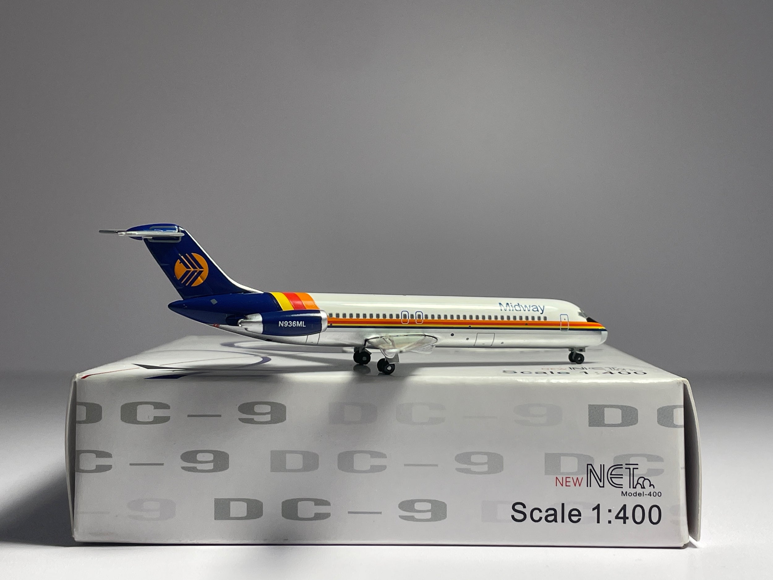 Net Models 1:400 Midway Airlines Douglas DC-9-30 N936ML exclusive NMN936ML