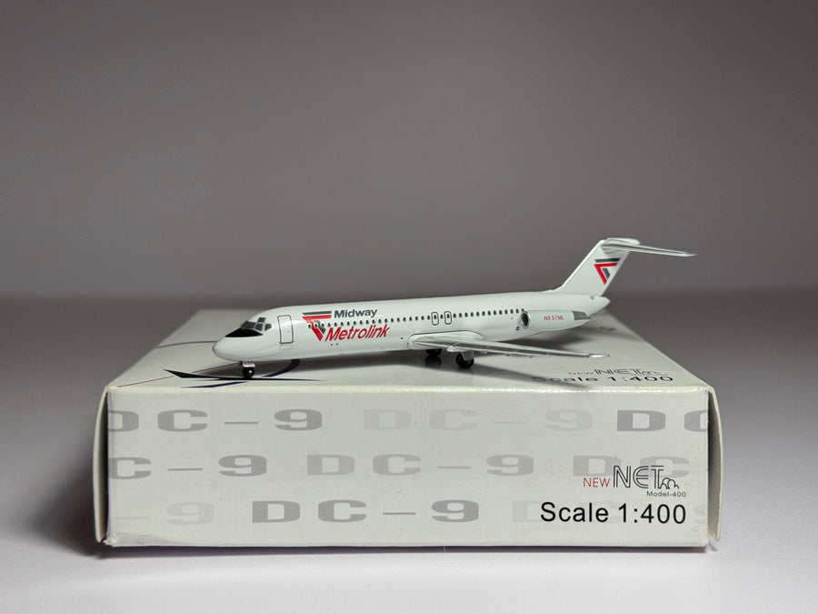 Net Jets 1:400 Midway Metrolink Douglas DC-9-30 N937ML ACN937ML