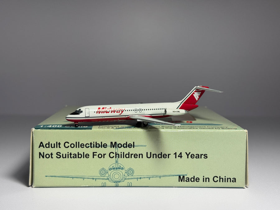 Net Models 1:400 Midway Airlines Douglas DC-9-30 N940ML NMN940ML