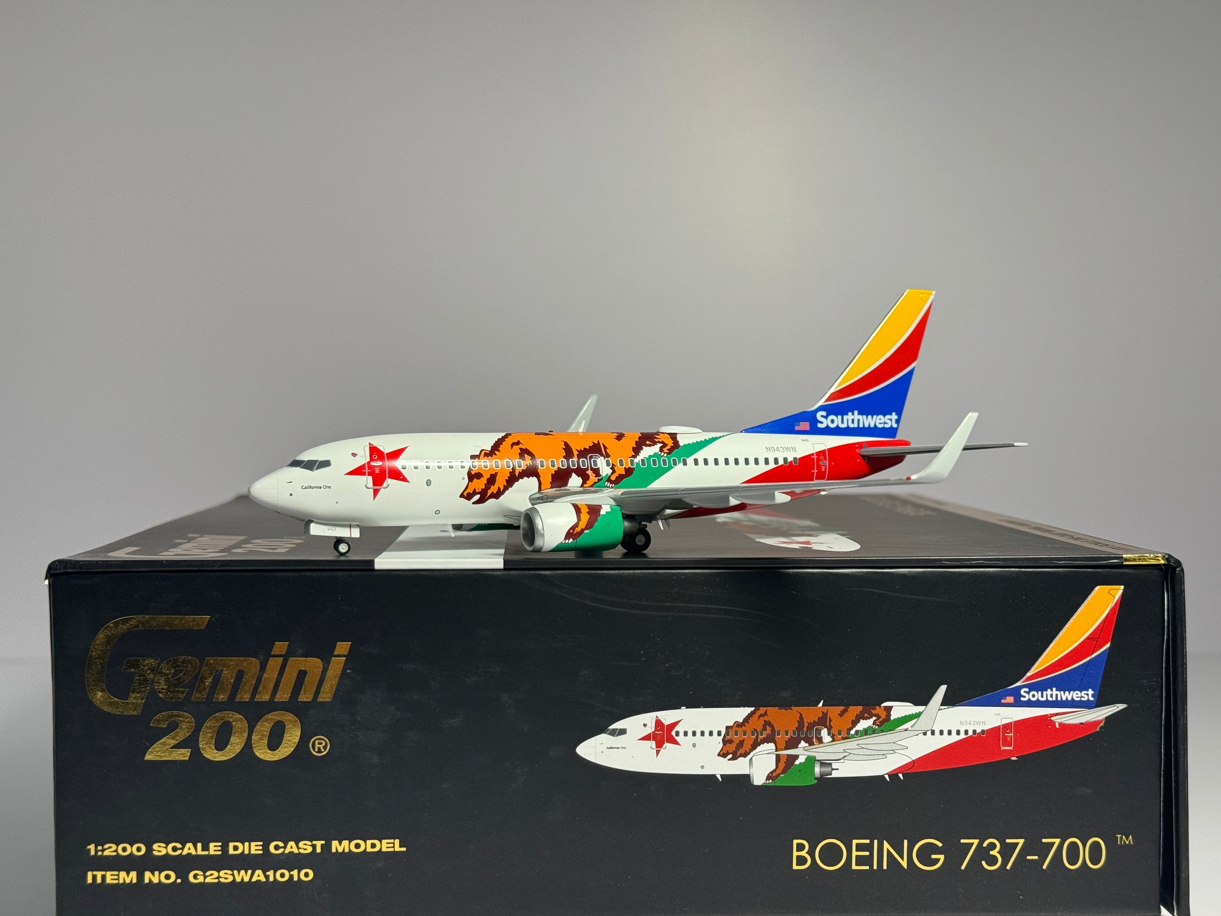 Gemini Jets 1:200 Southwest Boeing 737-700 N943WN California One G2SWA1010