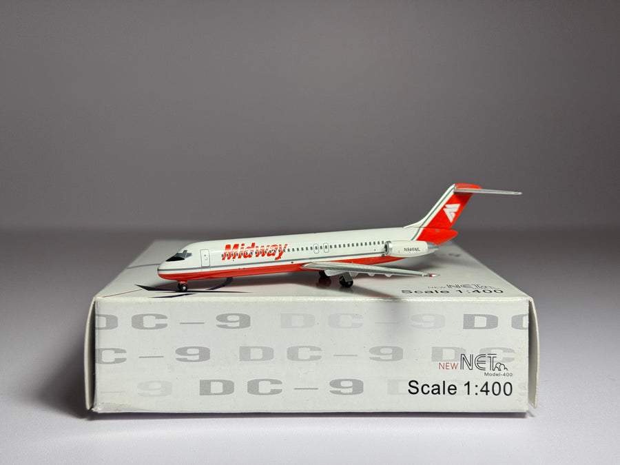 Net Models 1:400 Midway Airlines Douglas DC-9-30 N946ML NMN946ML