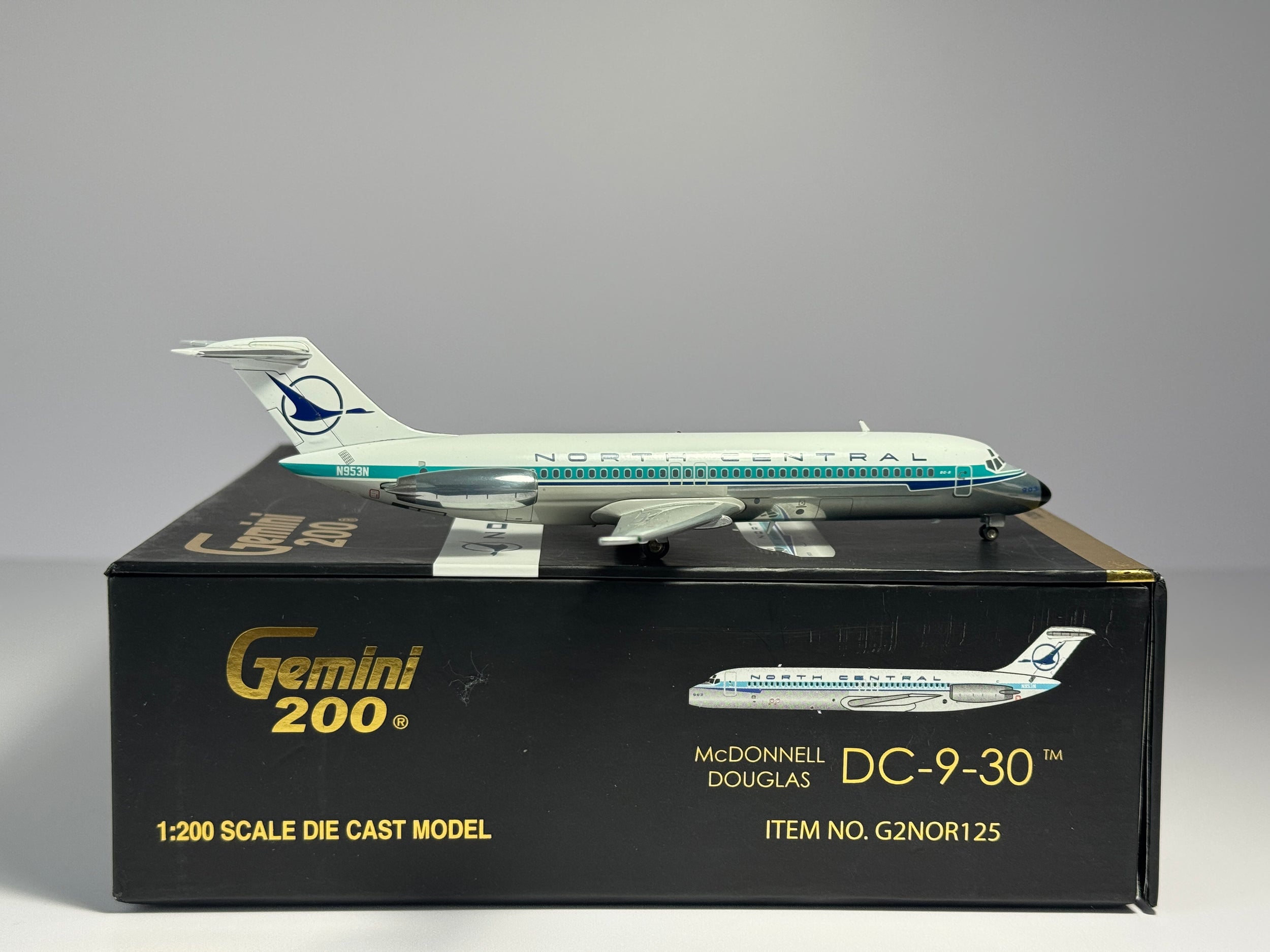 Gemini Jets 1:200 North Central Douglas DC-9-30 N953N Duck tail G2NOR125