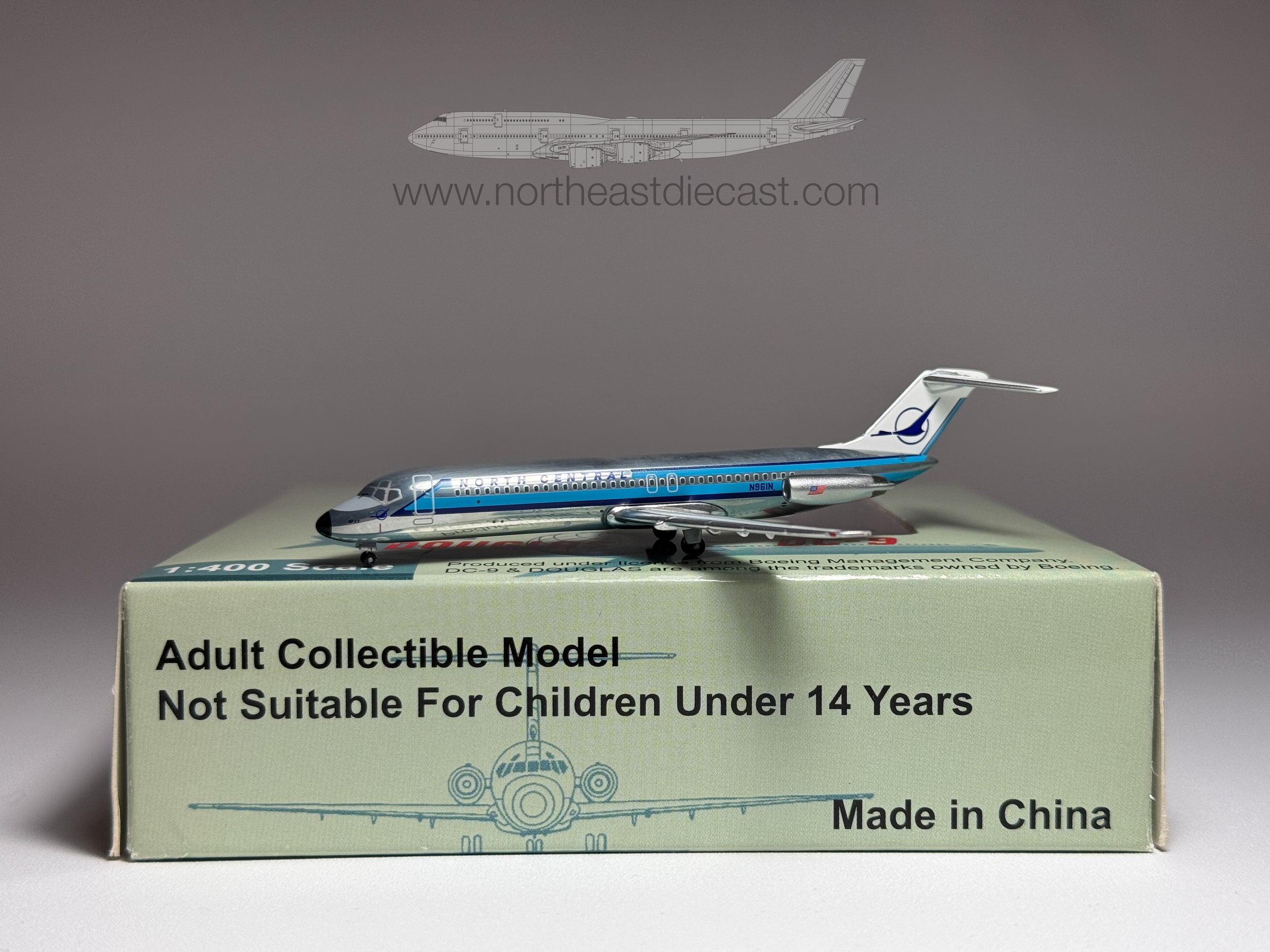 North Central Douglas DC-9-30 1:400 Aeroclassics N961N (ACN961N1)