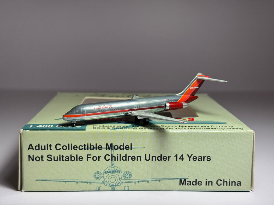 Aeroclassics 1:400 USAir McDonnell Douglas DC-9-32 N967VJ ACN967VJ