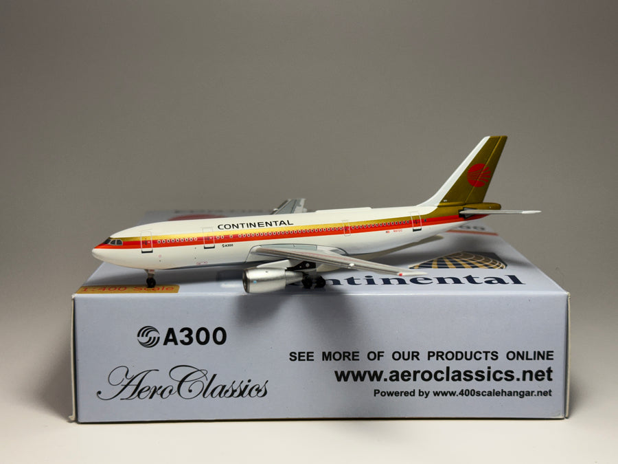 Aeroclassics 1:400 Continental Airlines Airbus A300 N972C Red Meatball ACN972C
