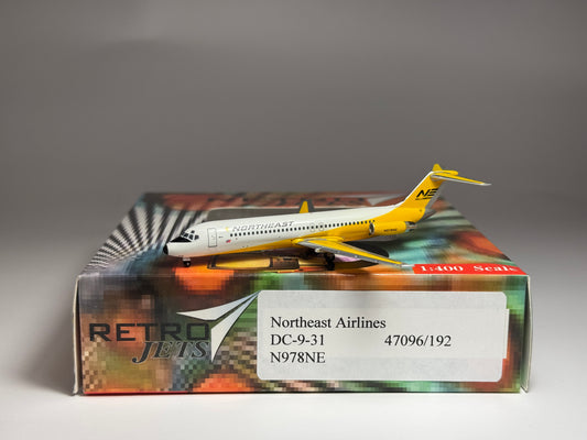 Aeroclassics 1:400 Northeast Airlines Douglas DC-9 N978NE Yellowbird ACN978NE