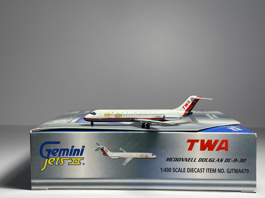 Gemini Jets 1:400 TWA Douglas DC-9-30 N989Z Globe livery GJTWA479