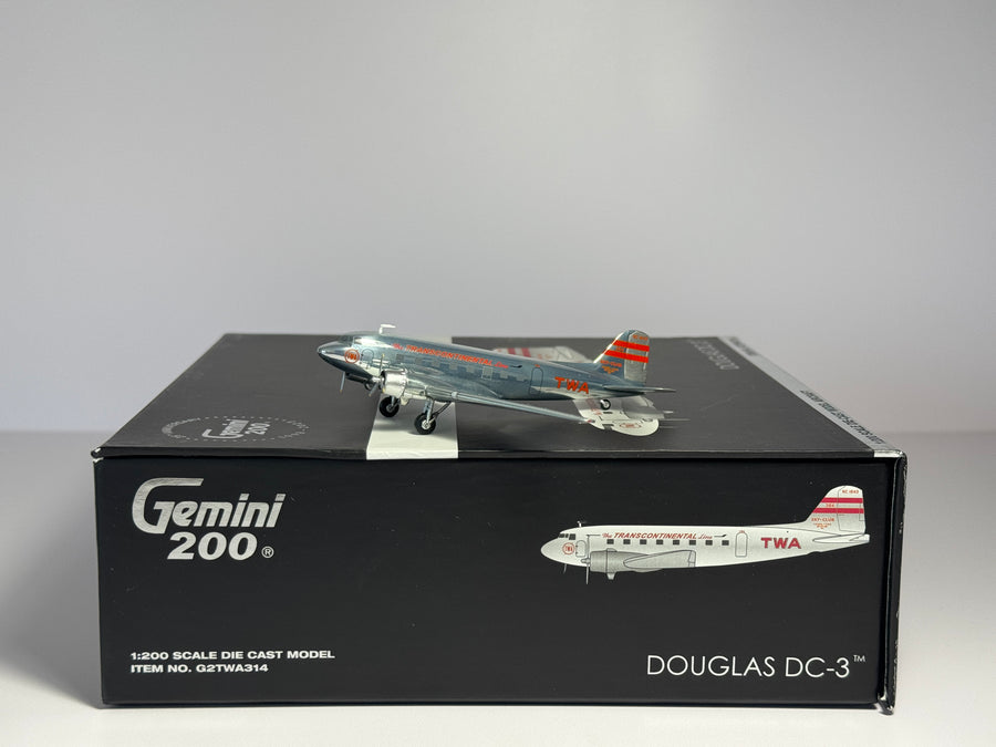 Gemini Jets 1:200 TWA Trans World Douglas DC-3 NC1943 polished G2TWA314
