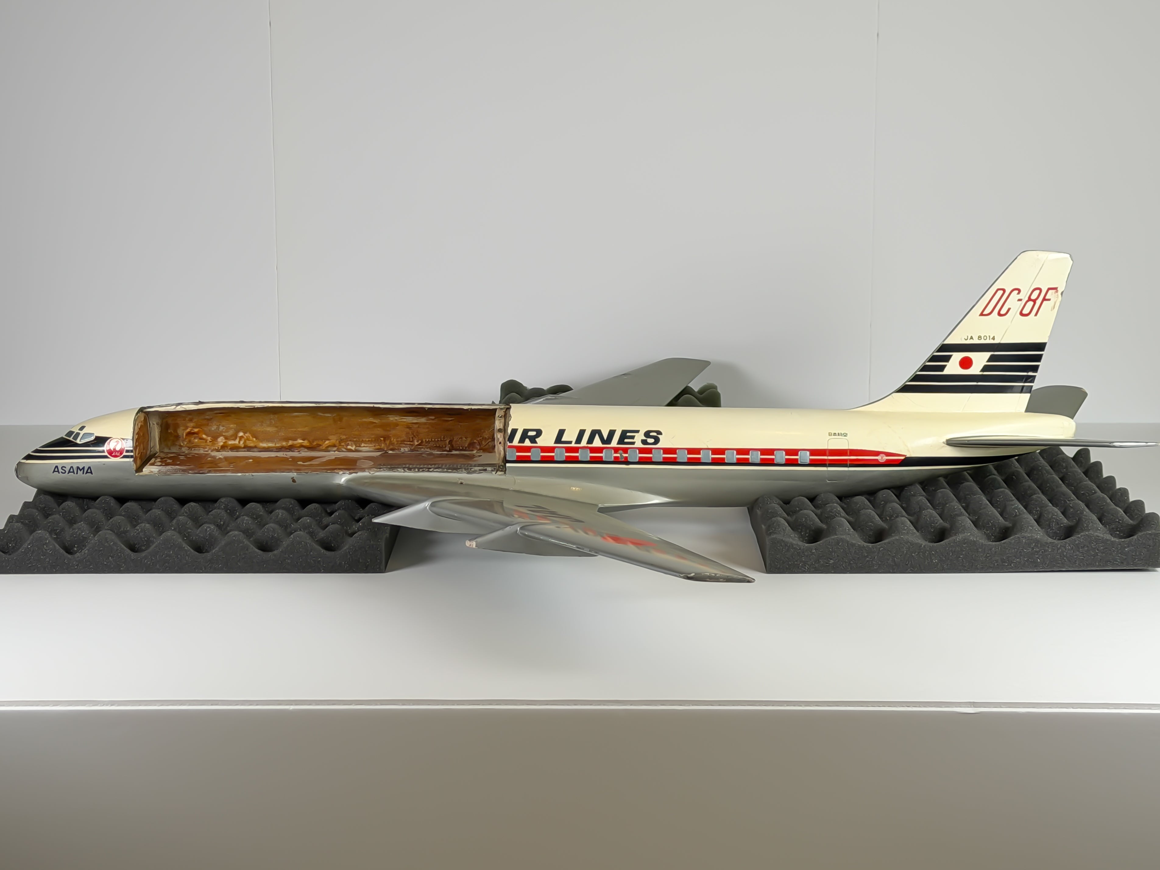 Douglas DC-8 Diecast Aircraft Models · Northeast Diecast