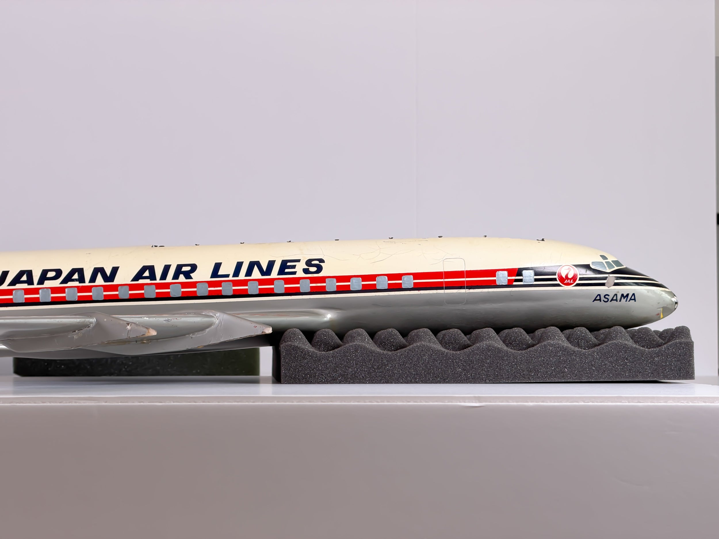 1:50 Japan Airlines (JAL) Douglas DC-8-50 (JA8014) | Nemoto
