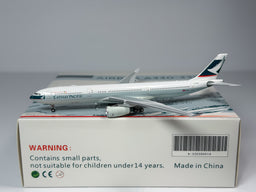 Cathay Pacific Airbus A330-300 1:400 NG Models B-HLD (NGEX-A-33030001A)
