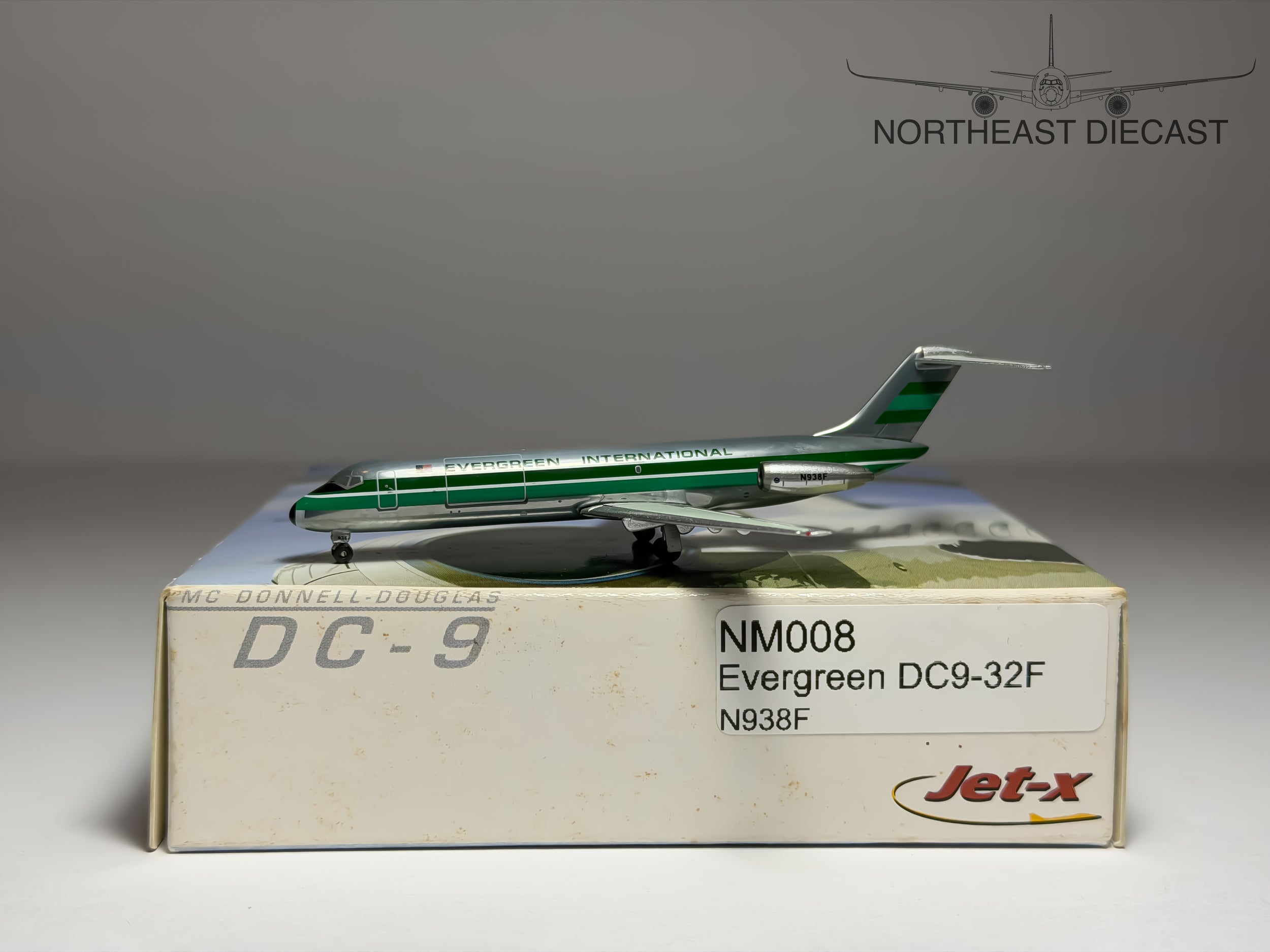 Evergreen Douglas DC-9-32F 1:400 Net Models N938F (NM008)