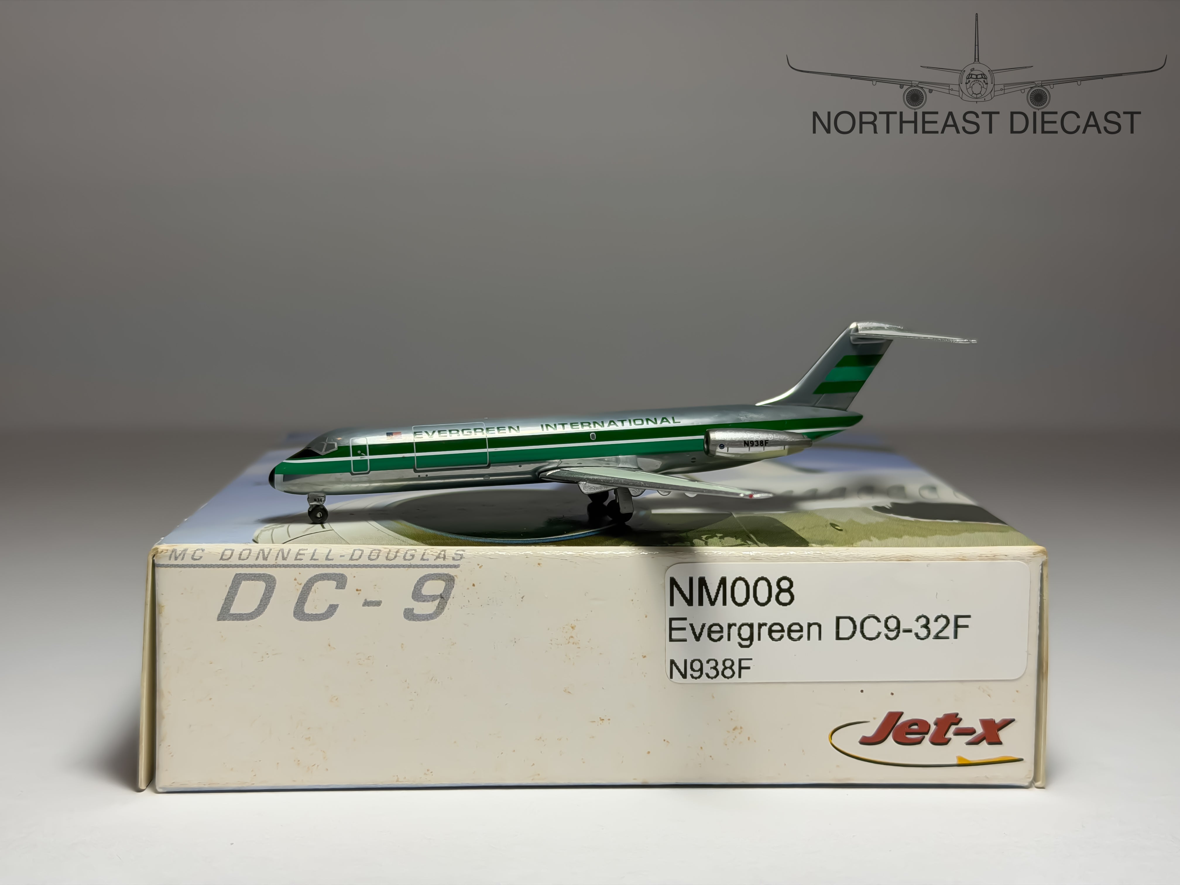 Evergreen Douglas DC-9-32F 1:400 Net Models N938F (NM008)