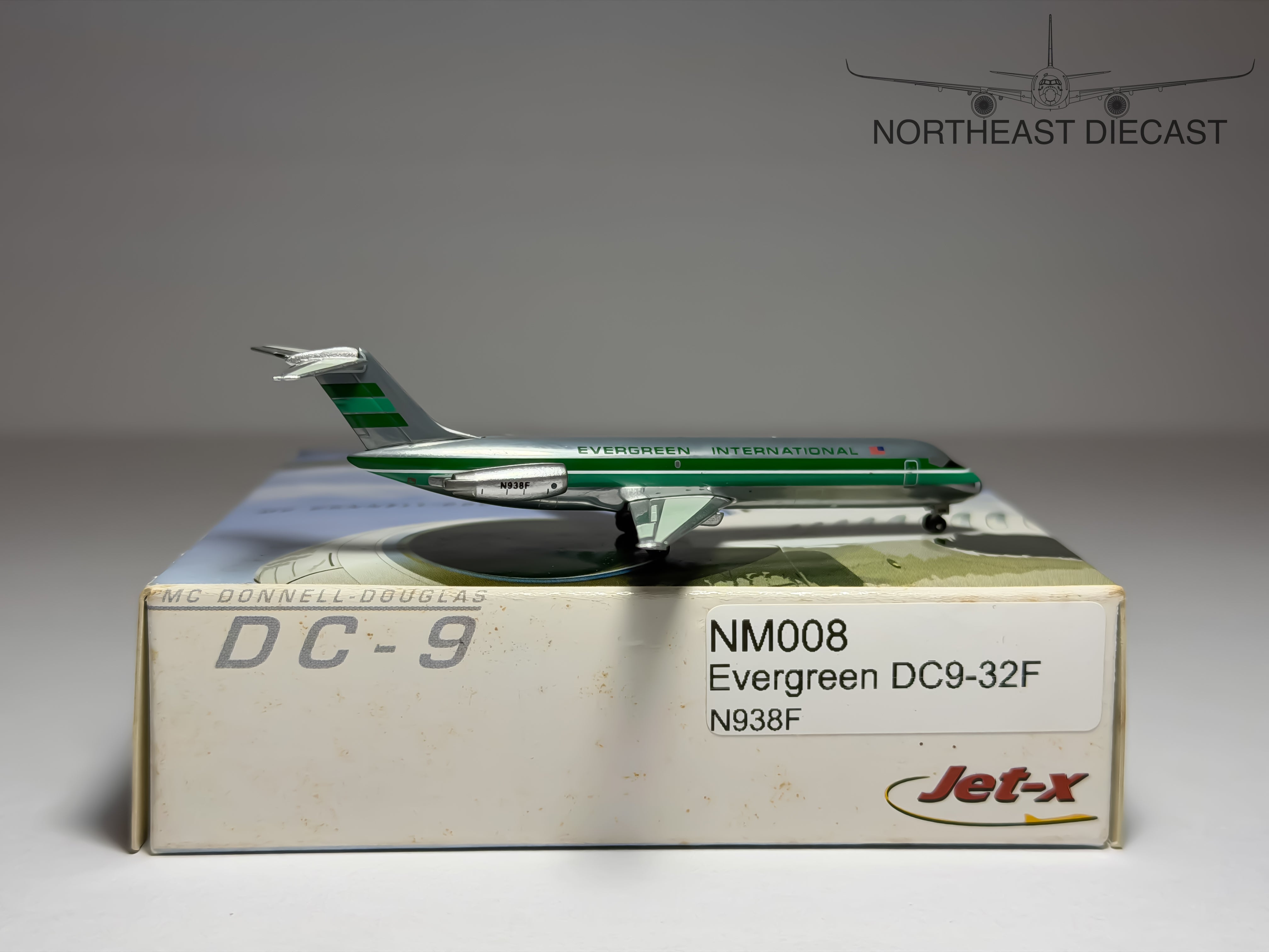 Evergreen Douglas DC-9-32F 1:400 Net Models N938F (NM008)