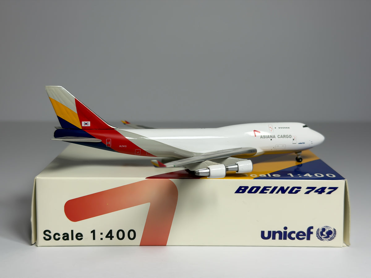Asiana Cargo Boeing 747-400F 1:400 Net Models HL7413 (NM400HL7413)