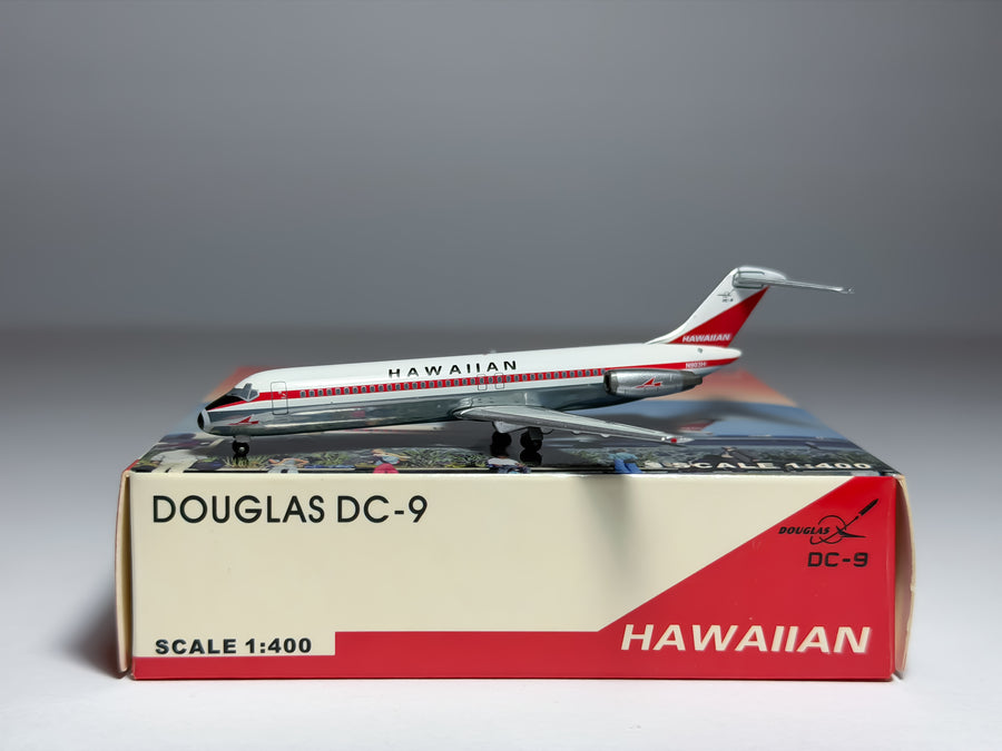 Hawaiian Airlines Douglas DC-9-30 1:400 Net Models N903H (NM4903)