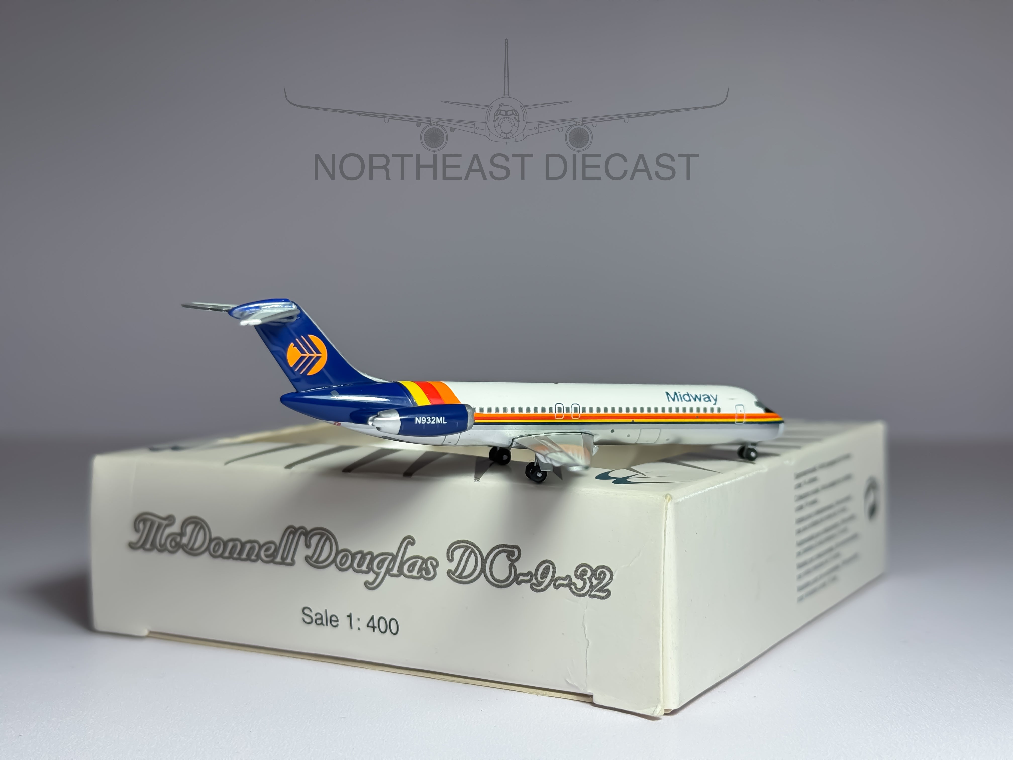 Midway Airlines Douglas DC-9-30 1:400 Net Models N932ML (NMN932ML)