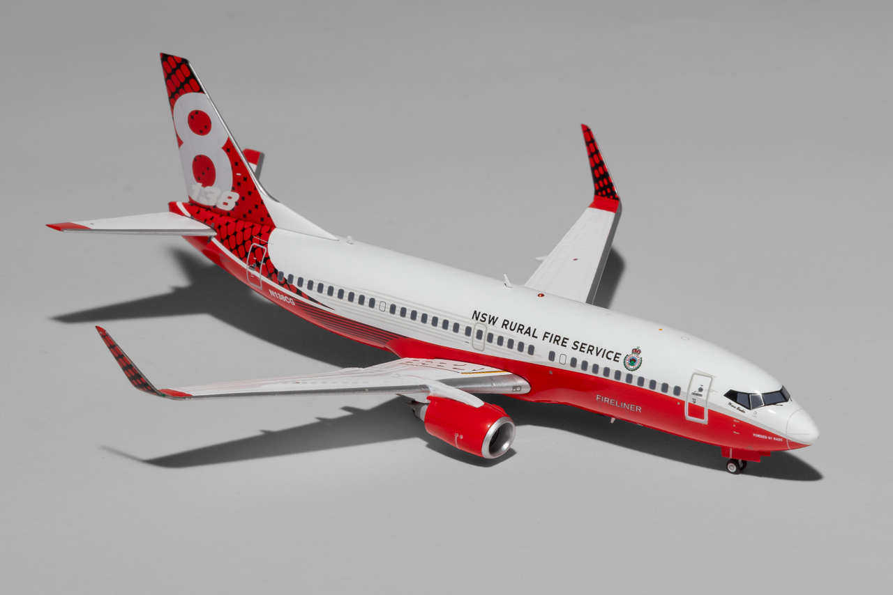 Gemini Jets 1:200 NSW Rural Fire Service Boeing 737-300 N138CG Fire Fighting Tanker G2NSW994