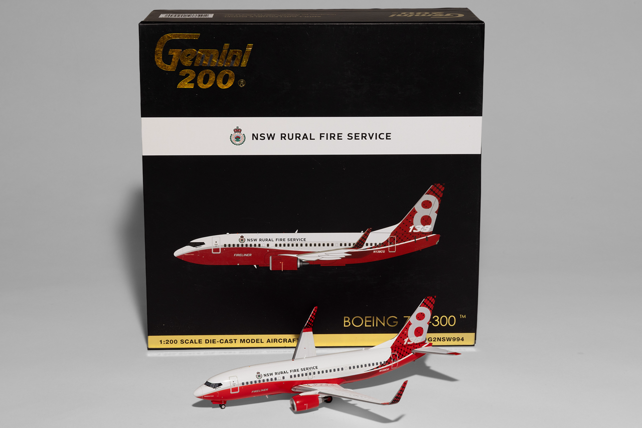 Gemini Jets 1:200 NSW Rural Fire Service Boeing 737-300 N138CG Fire Fighting Tanker G2NSW994