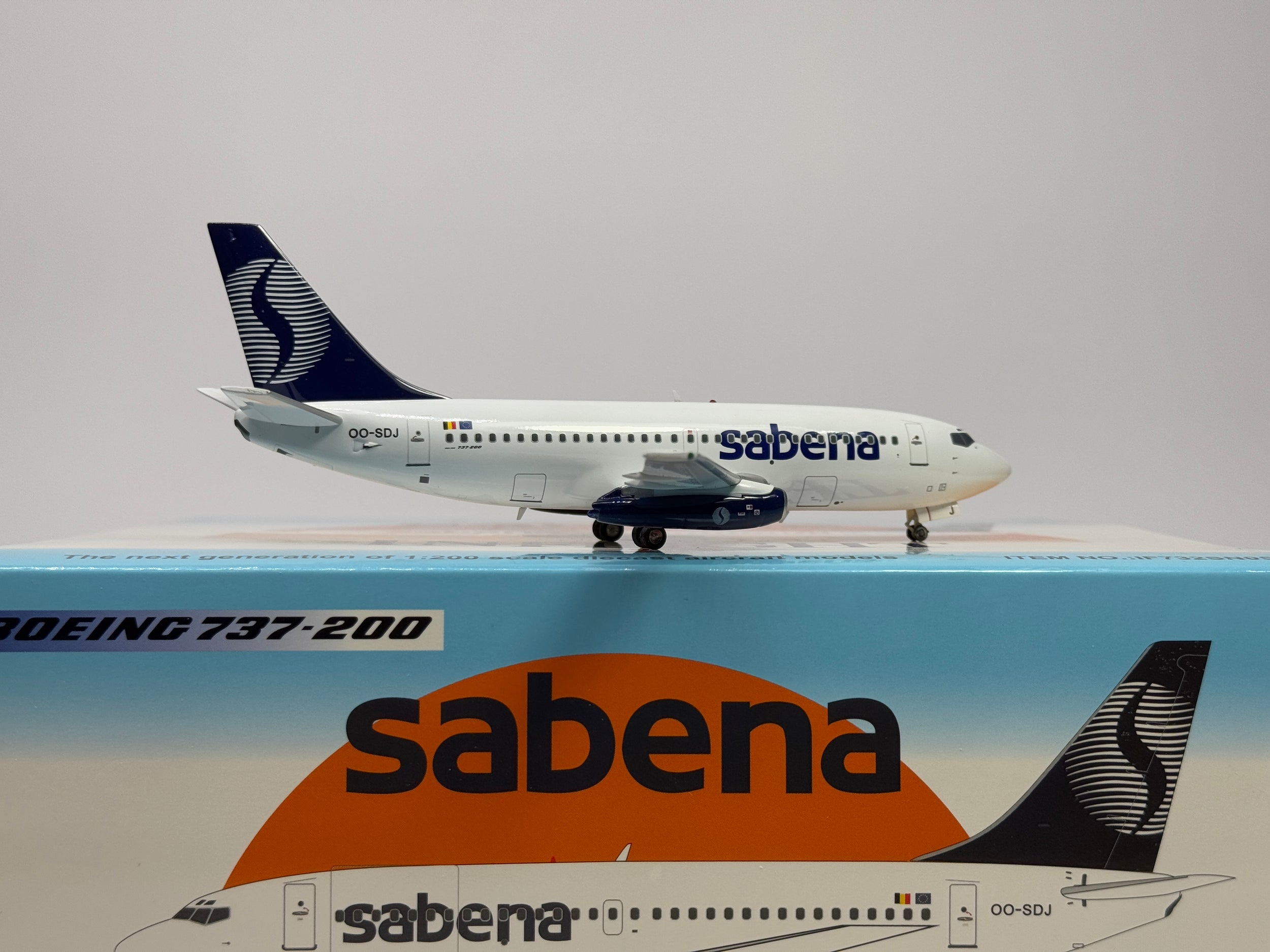 Inflight200 Sabena Boeing 737-200 OO-SDJ IF732SN0520