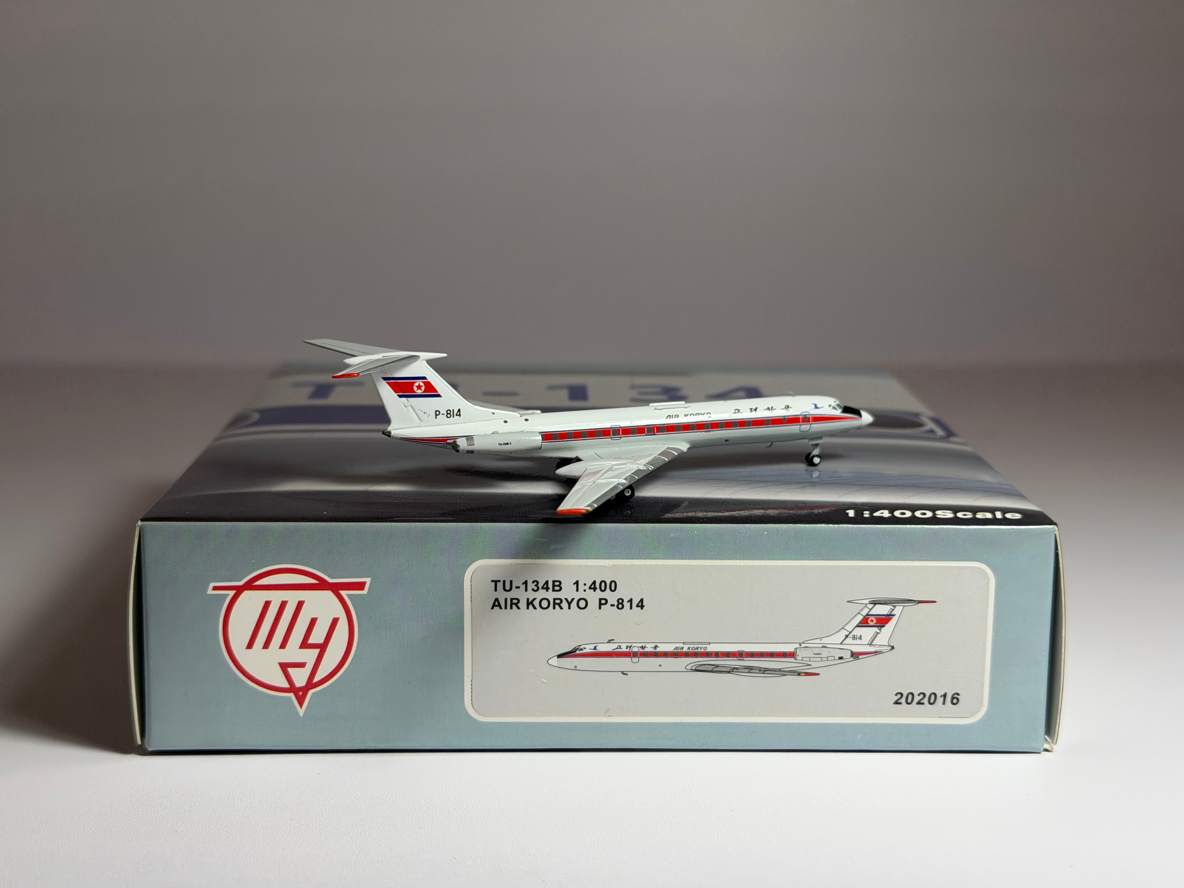 Air Koryo Tupolev TU-134A 1:400 Panda Models P-814 (PM202016)