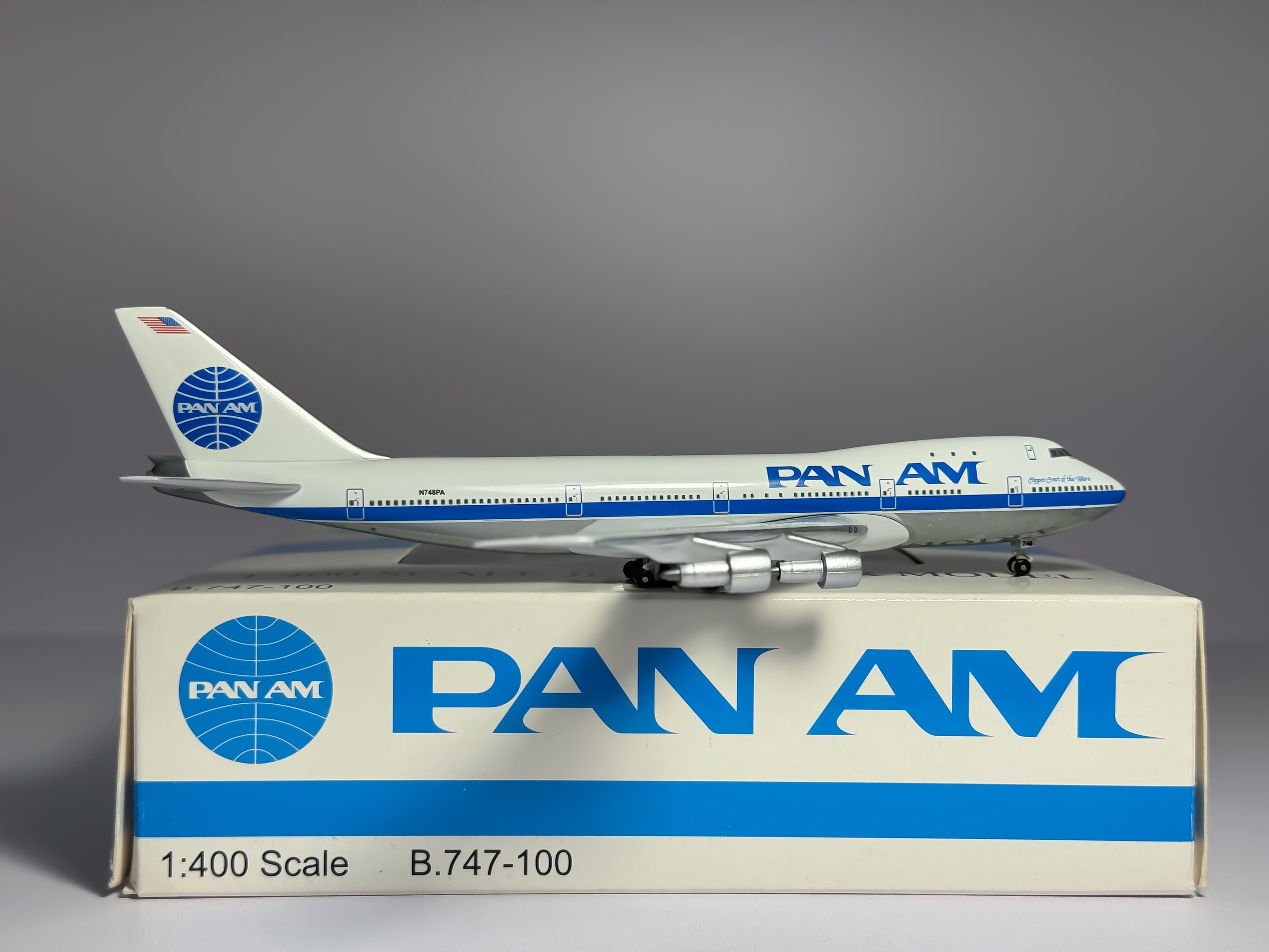 Pan American Boeing 747-100 1:400 Aeroclassics N748PA (PAAMC019)