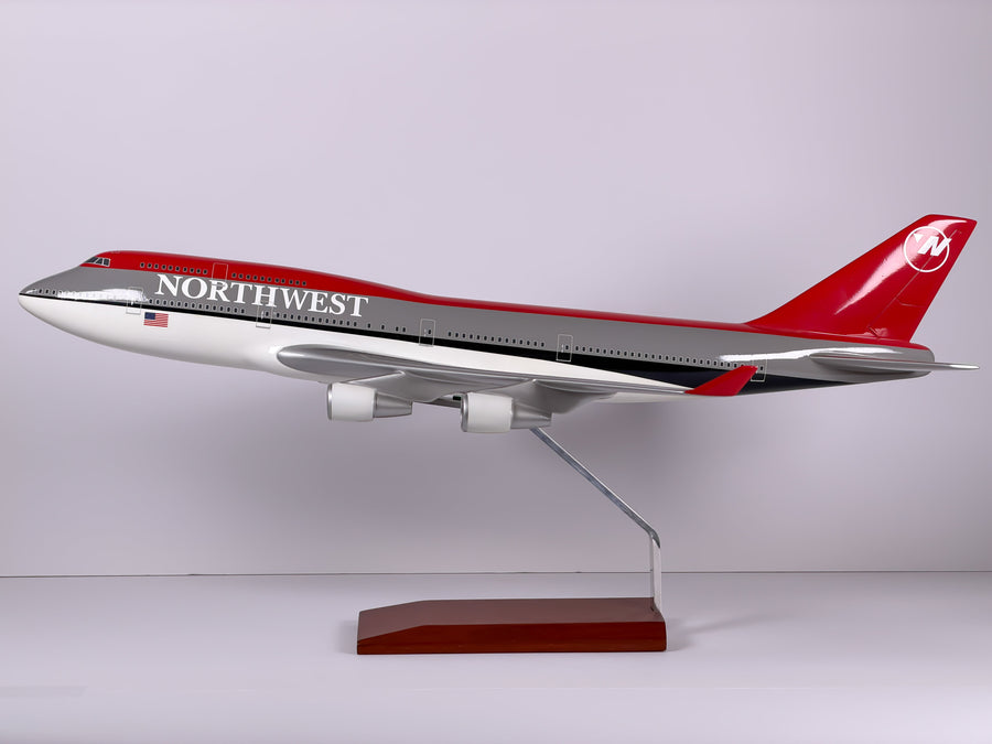 1:100 Northwest Airlines Boeing 747-400 - Bowling Shoe | PACMIN