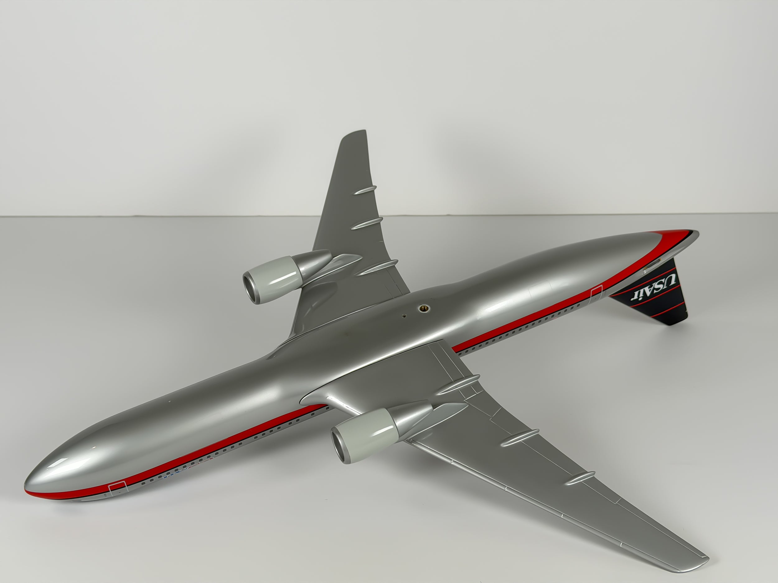 1:100 USAir Boeing 767-300 - Red/Blue | PACMIN