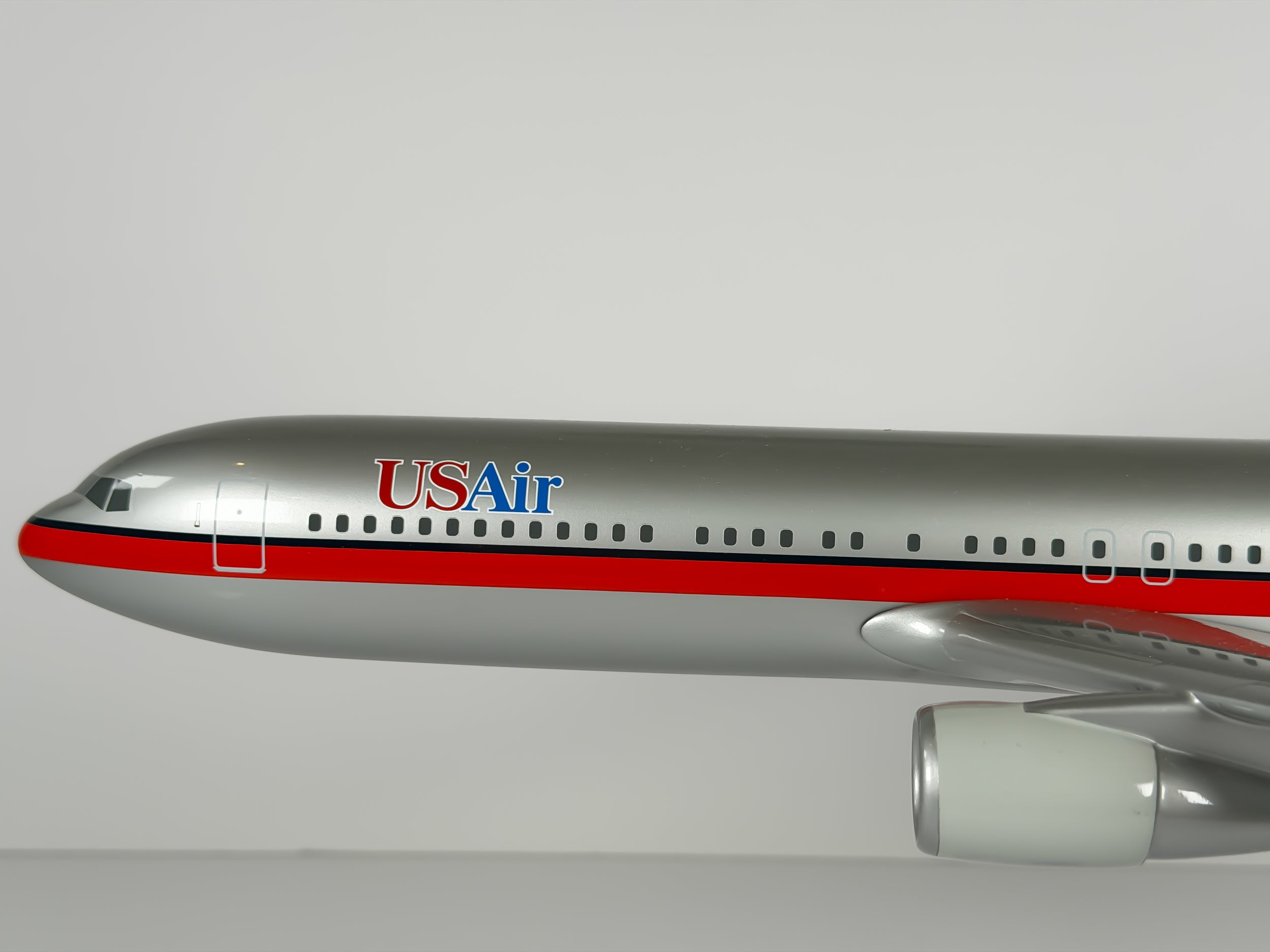 1:100 USAir Boeing 767-300 - Red/Blue | PACMIN