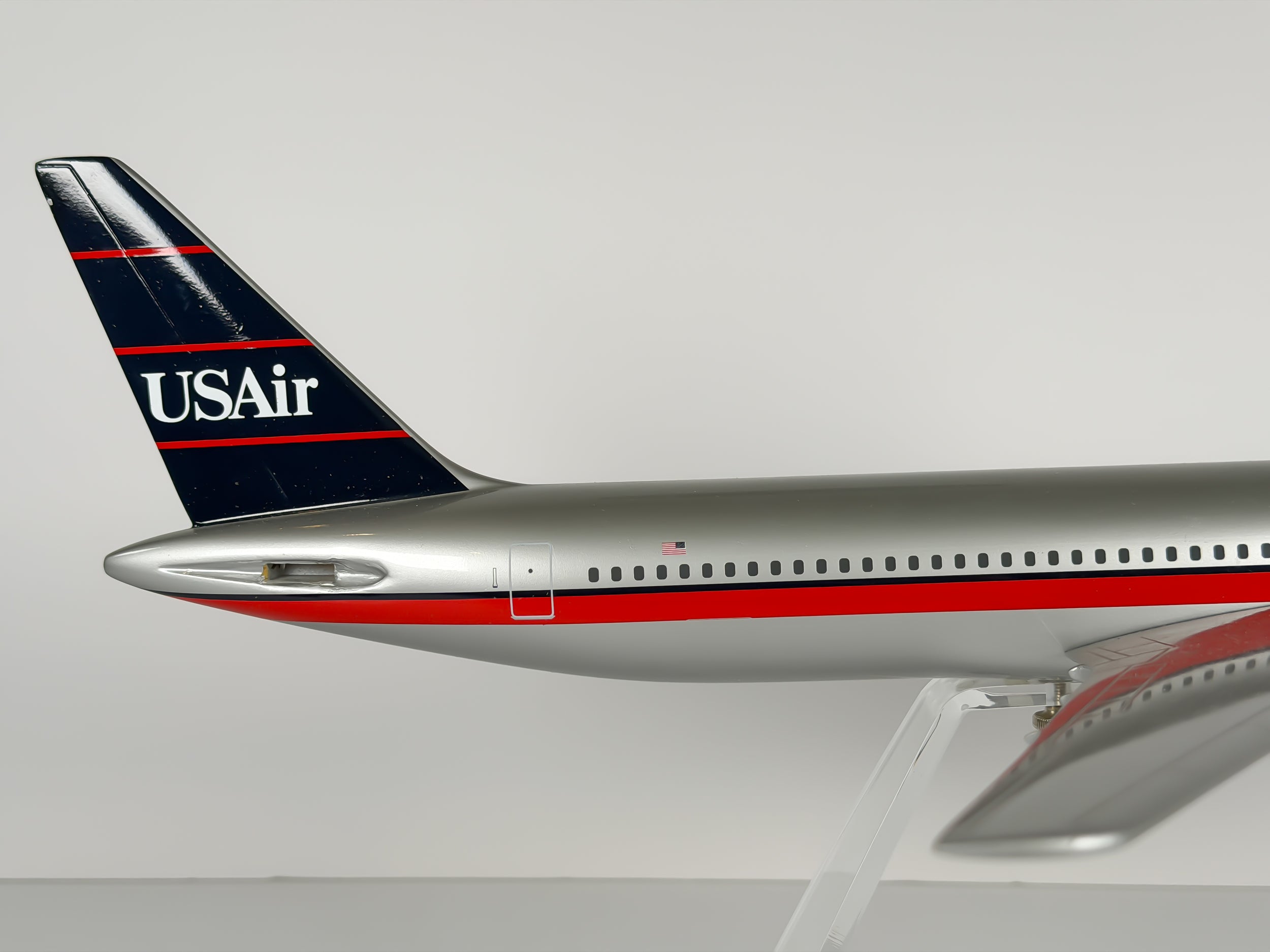 1:100 USAir Boeing 767-300 - Red/Blue | PACMIN